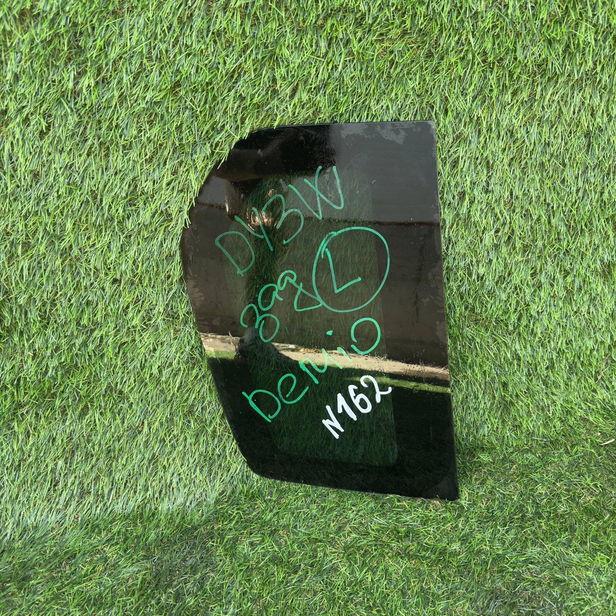 162 Форточка двери задней левой MAZDA DEMIO DY3W, 1500 рублей, Невинномысск