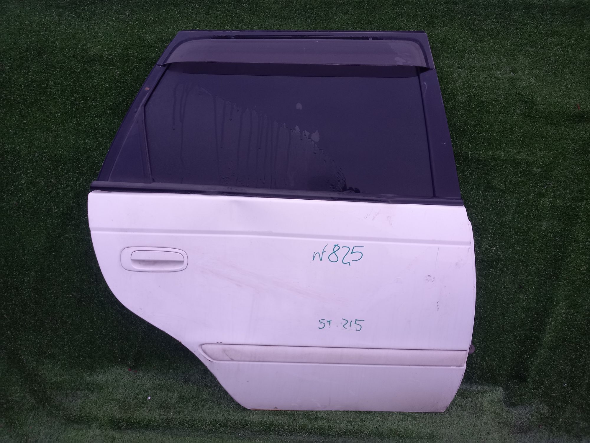 825 дверь B/R на TOYOTA CALDINA ST215, 18500 рублей, Невинномысск