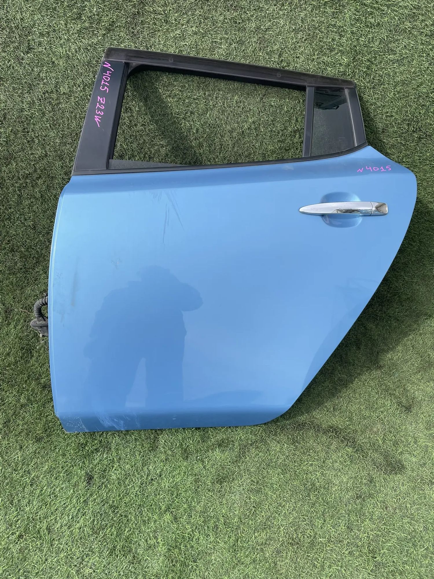 4015 Дверь задняя левая  Nissan Leaf AZE0 24kw 2014, 11500 рублей, Невинномысск