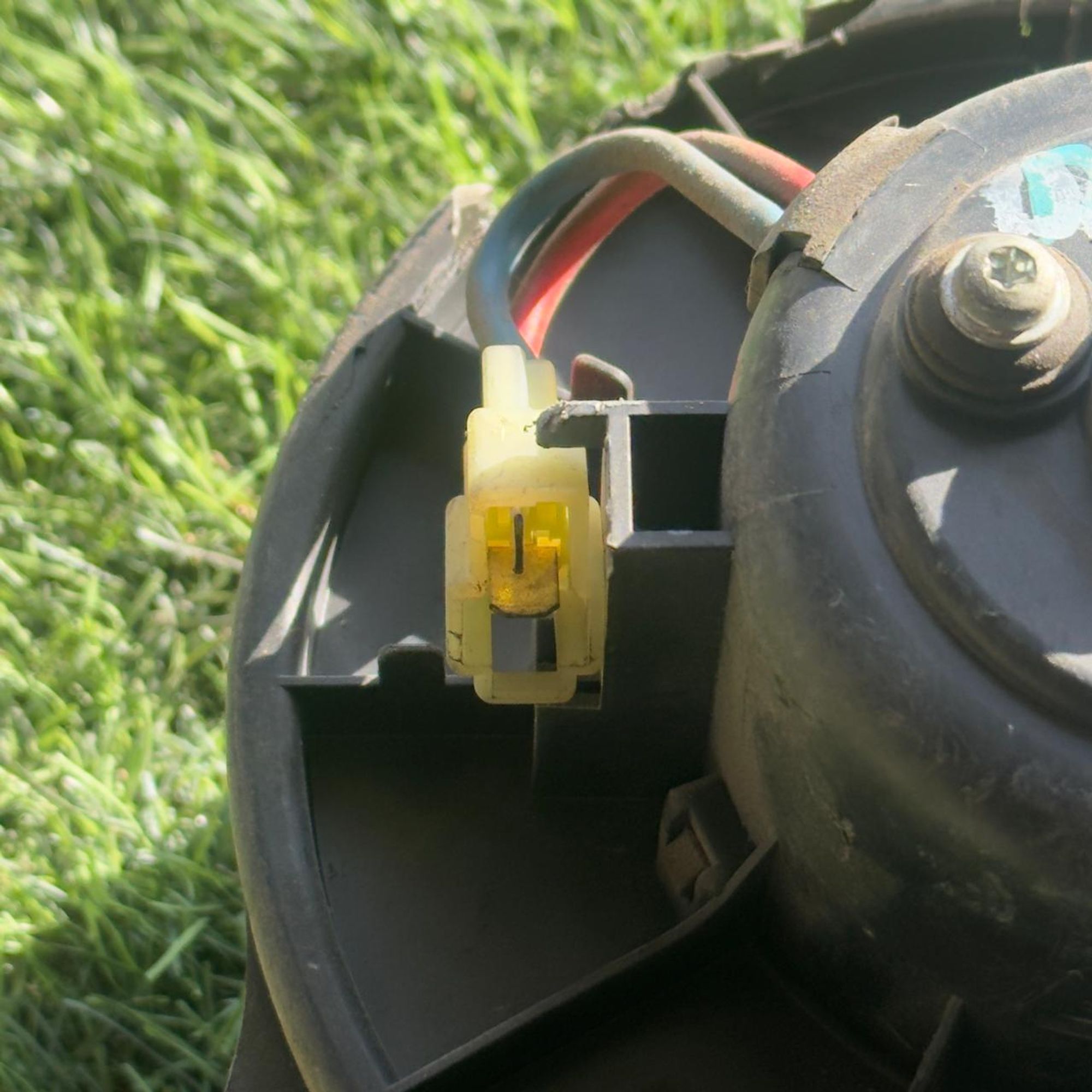 238 Мотор отопителя MITSUBISHI CARISMA DA2A, 4000 рублей, Невинномысск