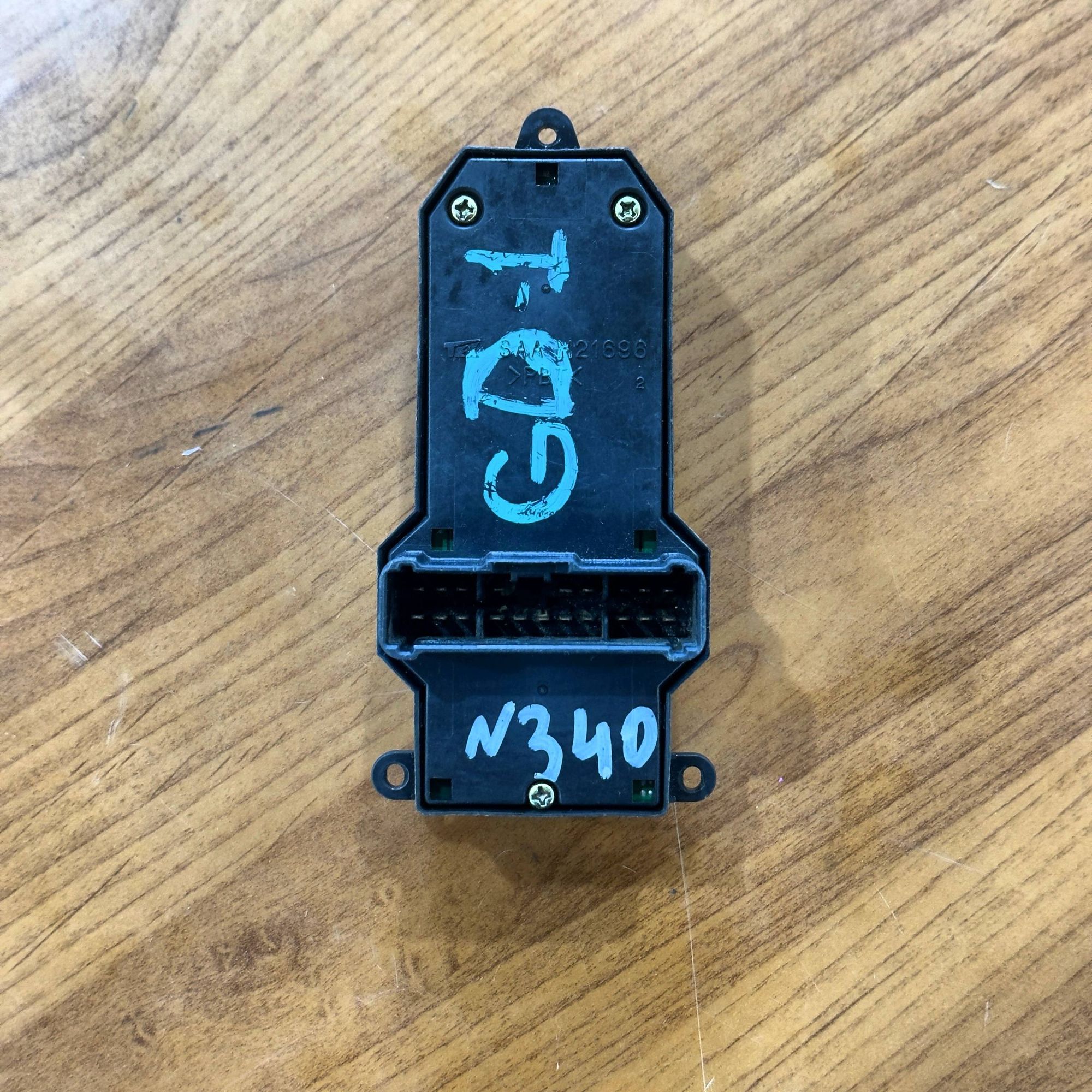 340 Блок управления стеклоподъемниками HONDA FIT GD1, 3000 рублей, Невинномысск