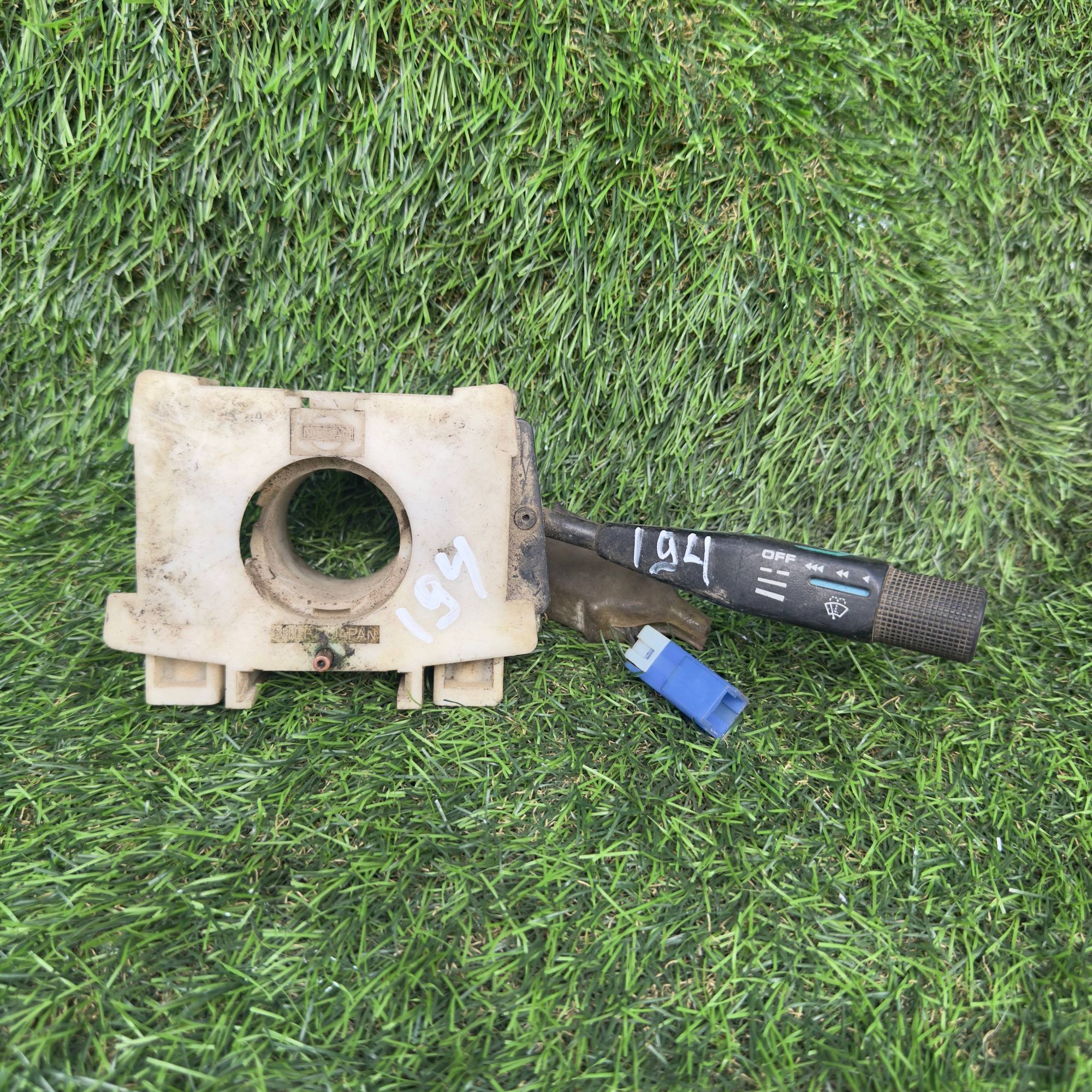 194 Подрулевой переключатель дворников Nissan E15, 2500 рублей, Невинномысск