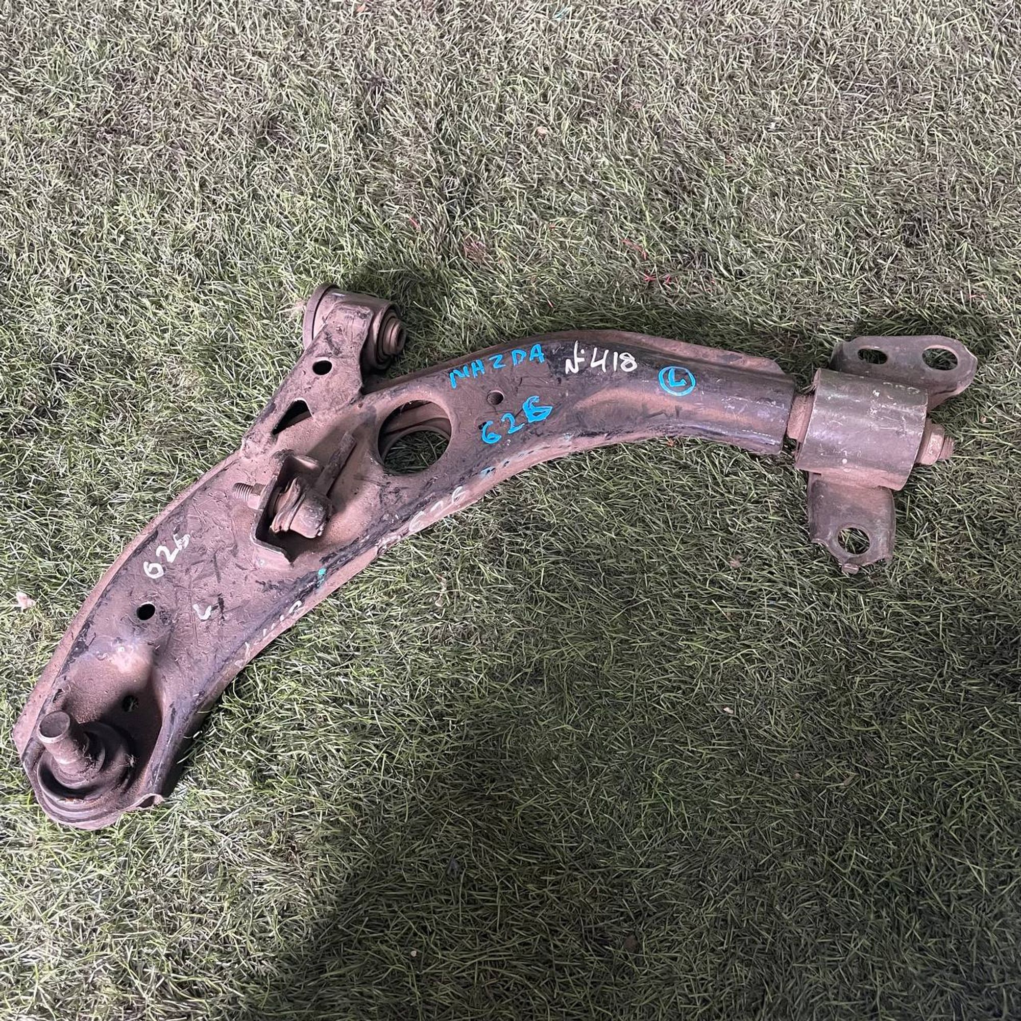 418 Рычаг передний левый нижний MAZDA 626, 3000 рублей, Невинномысск