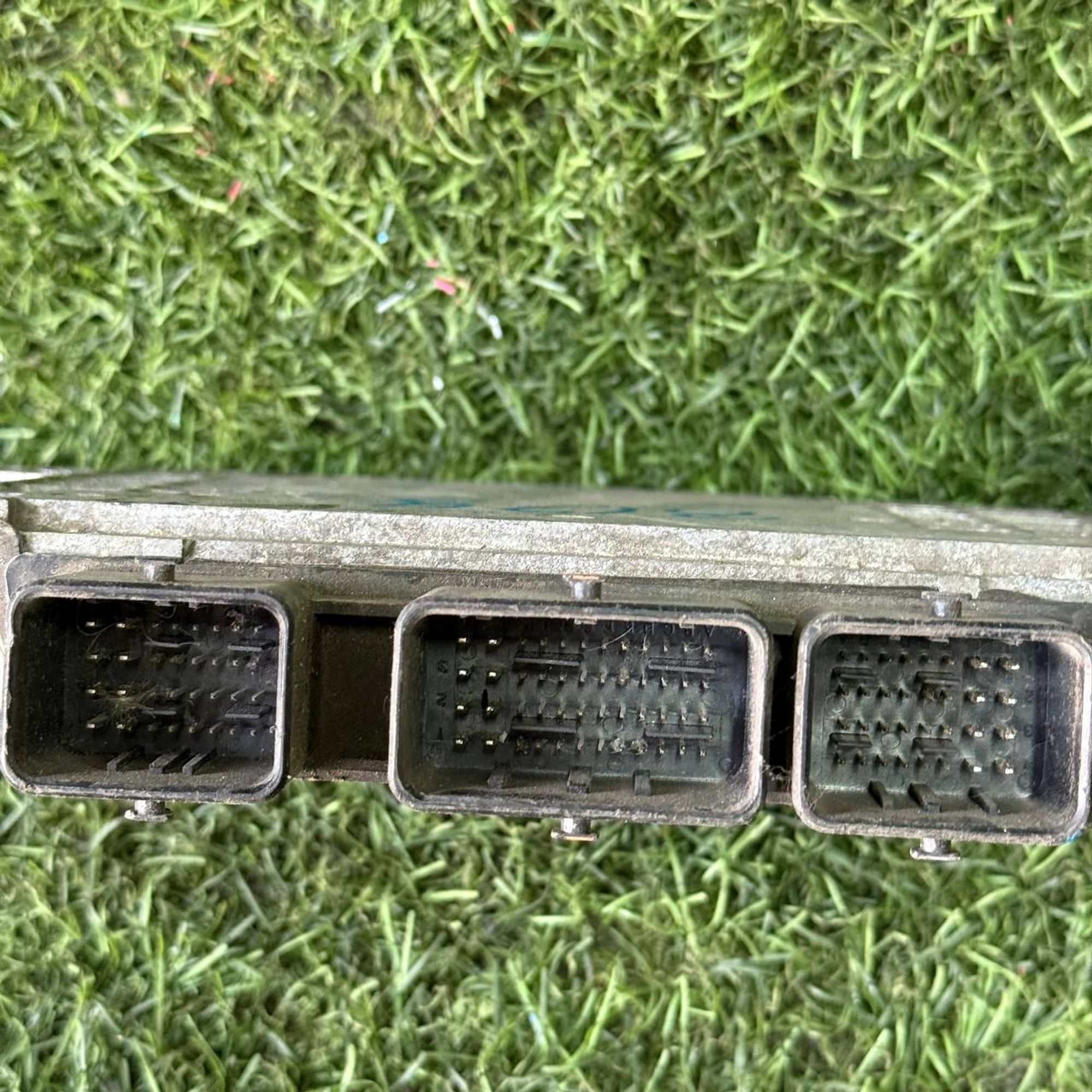 809 Блок управления двигателем NISSAN E11 HR15, 6500 рублей, Невинномысск