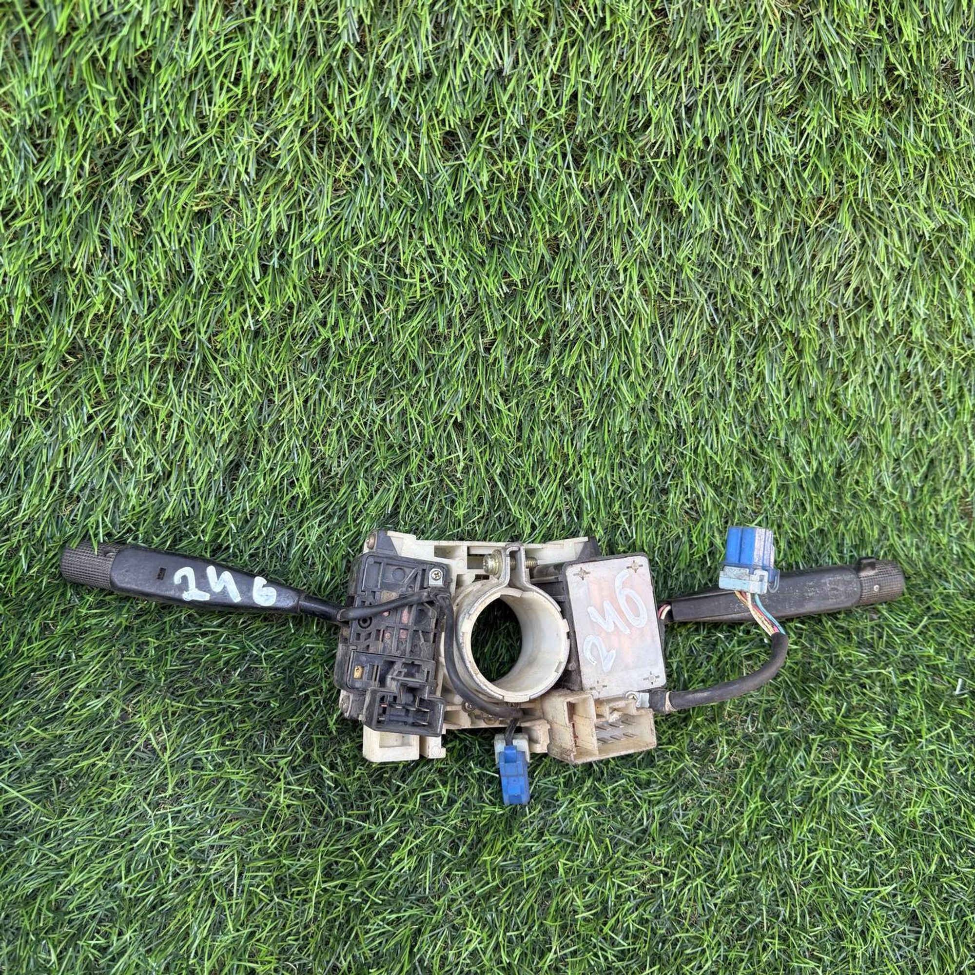 218 Подрулевой переключатель дворников и света Nissan E154, 5000 рублей, Невинномысск