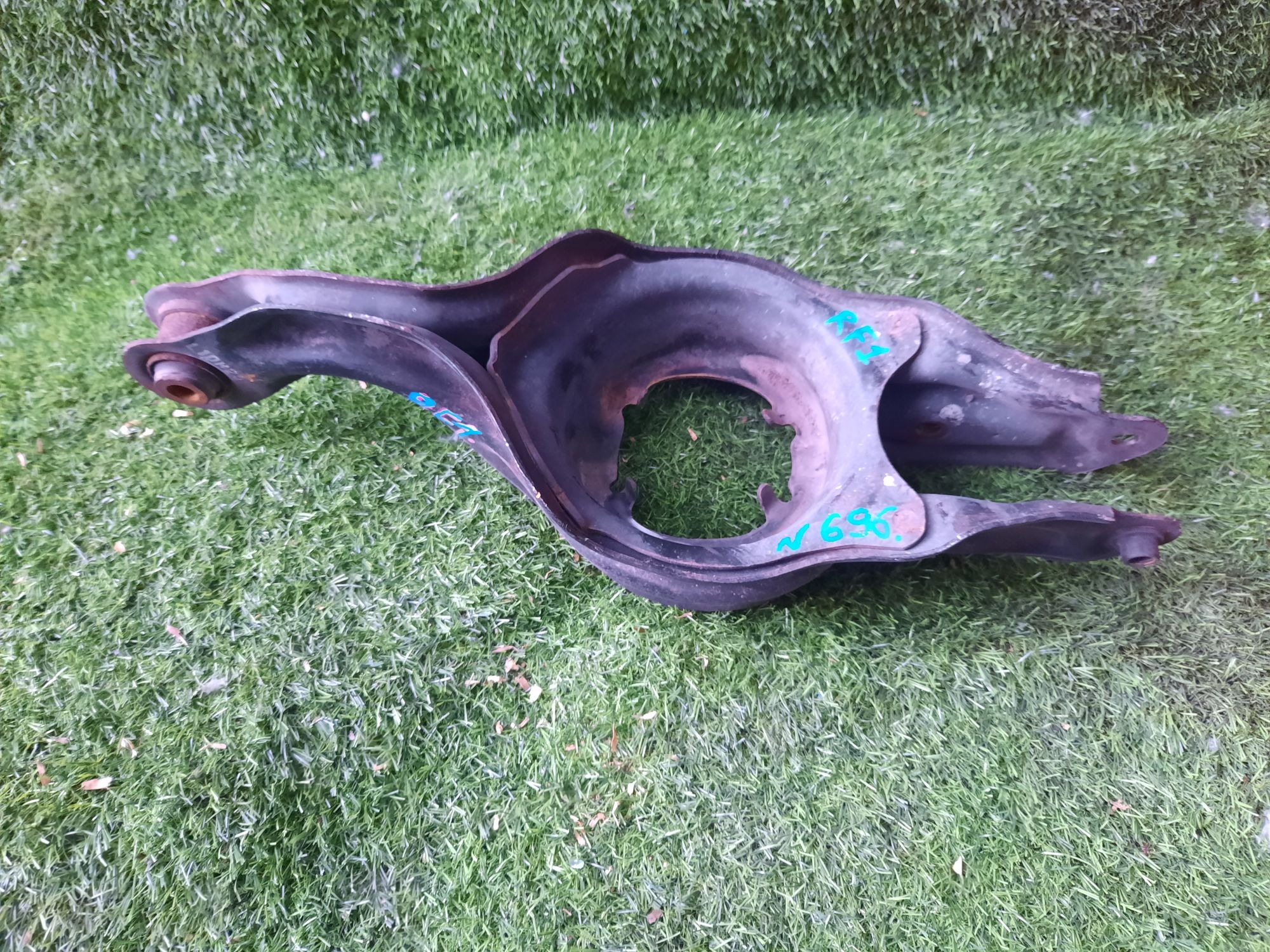 696 Рычаг задний левый нижний Honda Stepwgn RF1, 3500 рублей, Невинномысск