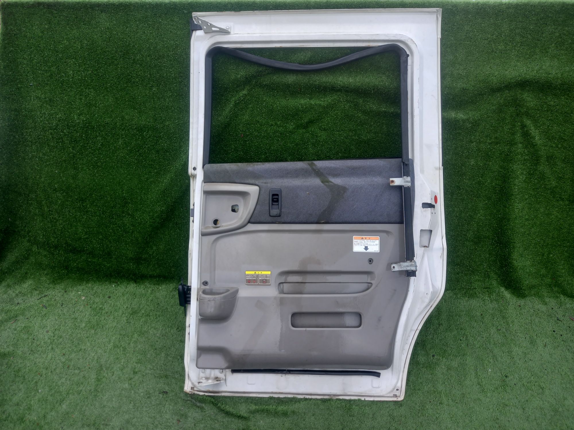 1437 дверь на NISSAN SERENA C24, 10000 рублей, Невинномысск