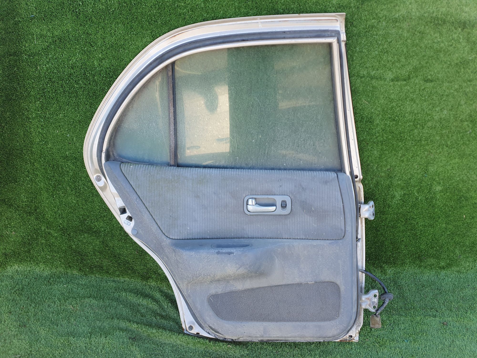 1028 дверь B/L на NISSAN BLUEBIRD U13, 4500 рублей, Невинномысск