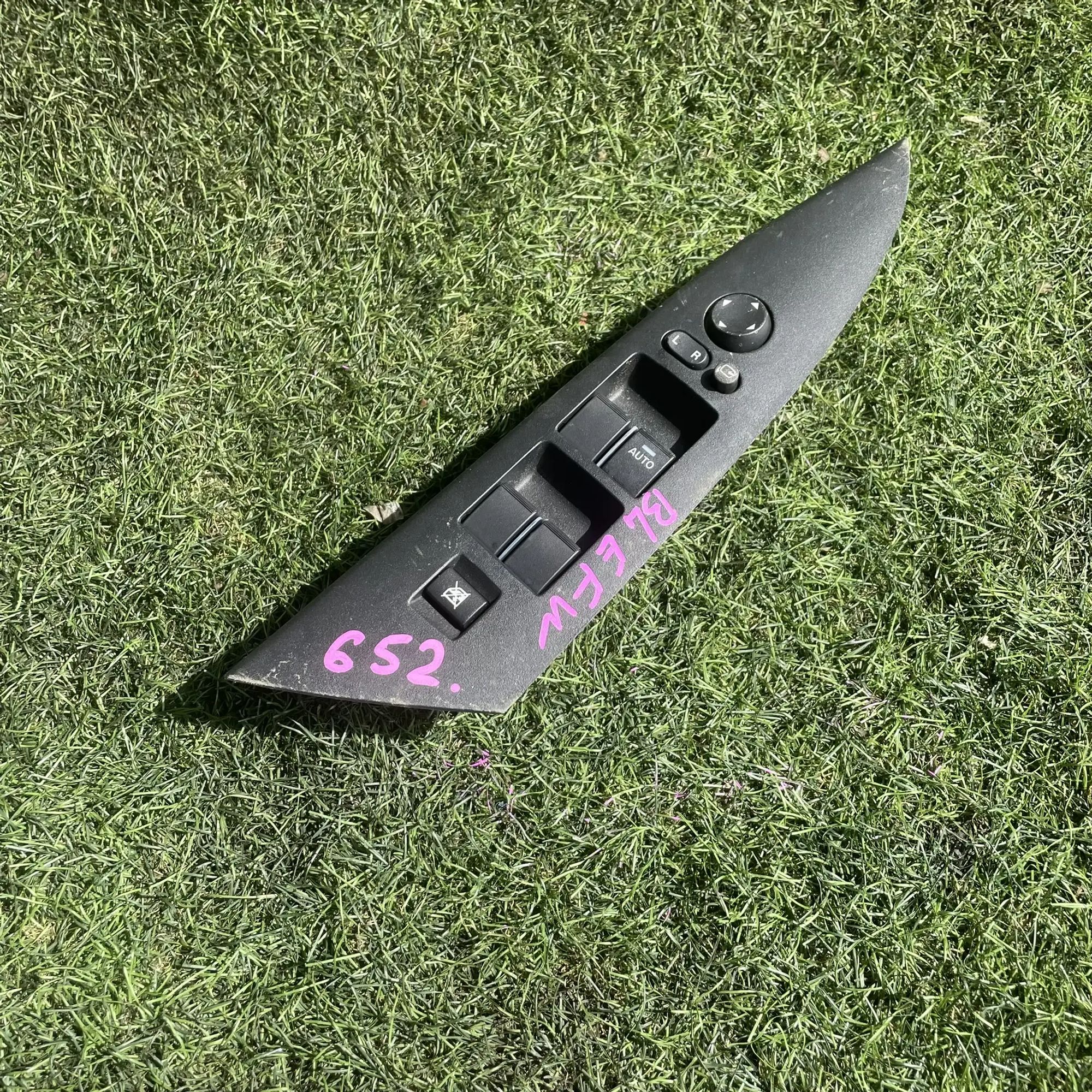 https://ycs.partsauto.market/partsauto-images/thmbs/userImages/772e461030aea93f4dbb6447c0f924d3/part/1900d4b6-ae94-4e35-82e1-452ecd280955_1776687721220.jpg