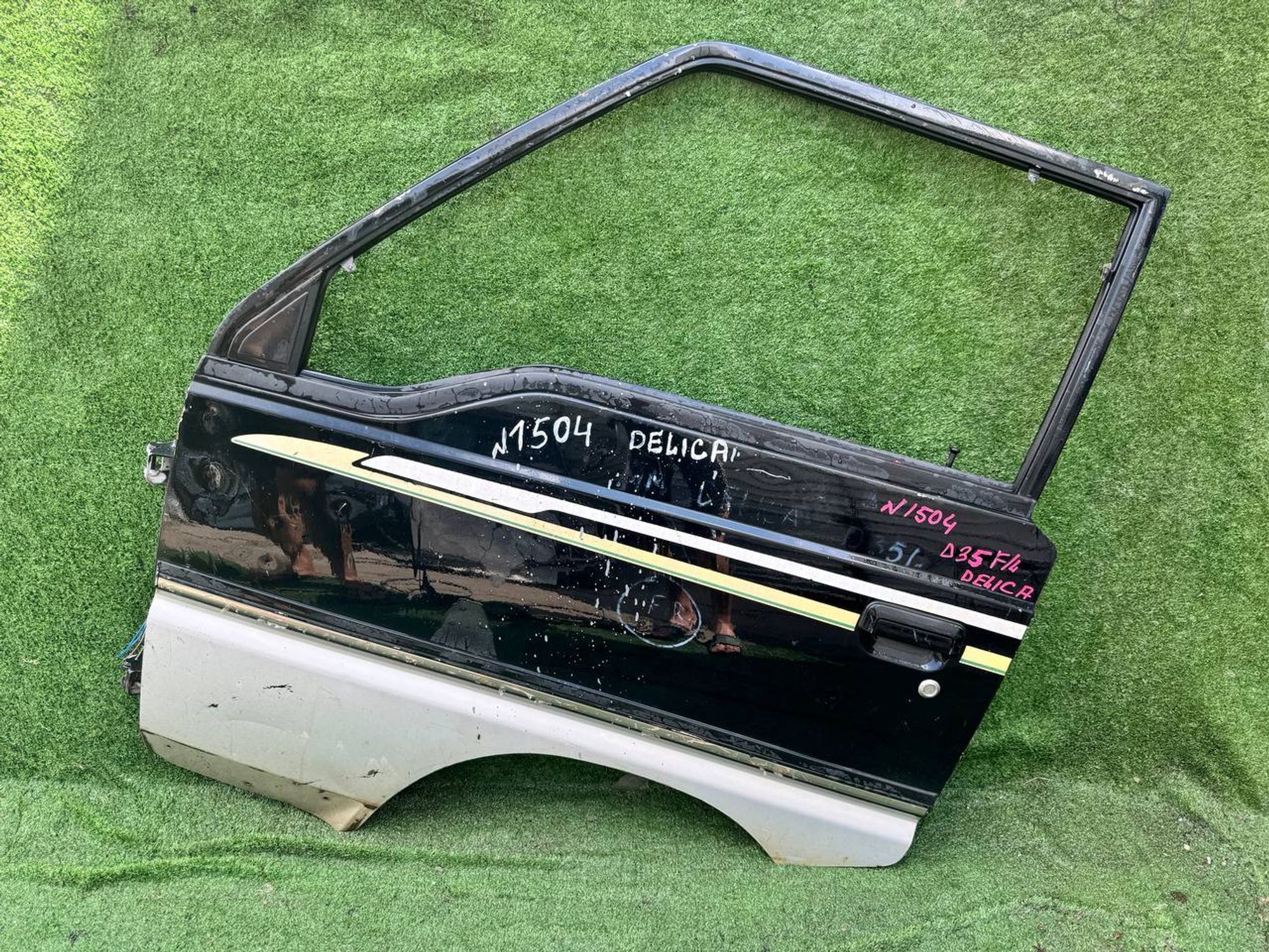 1504 дверь на MITSUBISHI DELICA D35W, 9999 рублей, Невинномысск