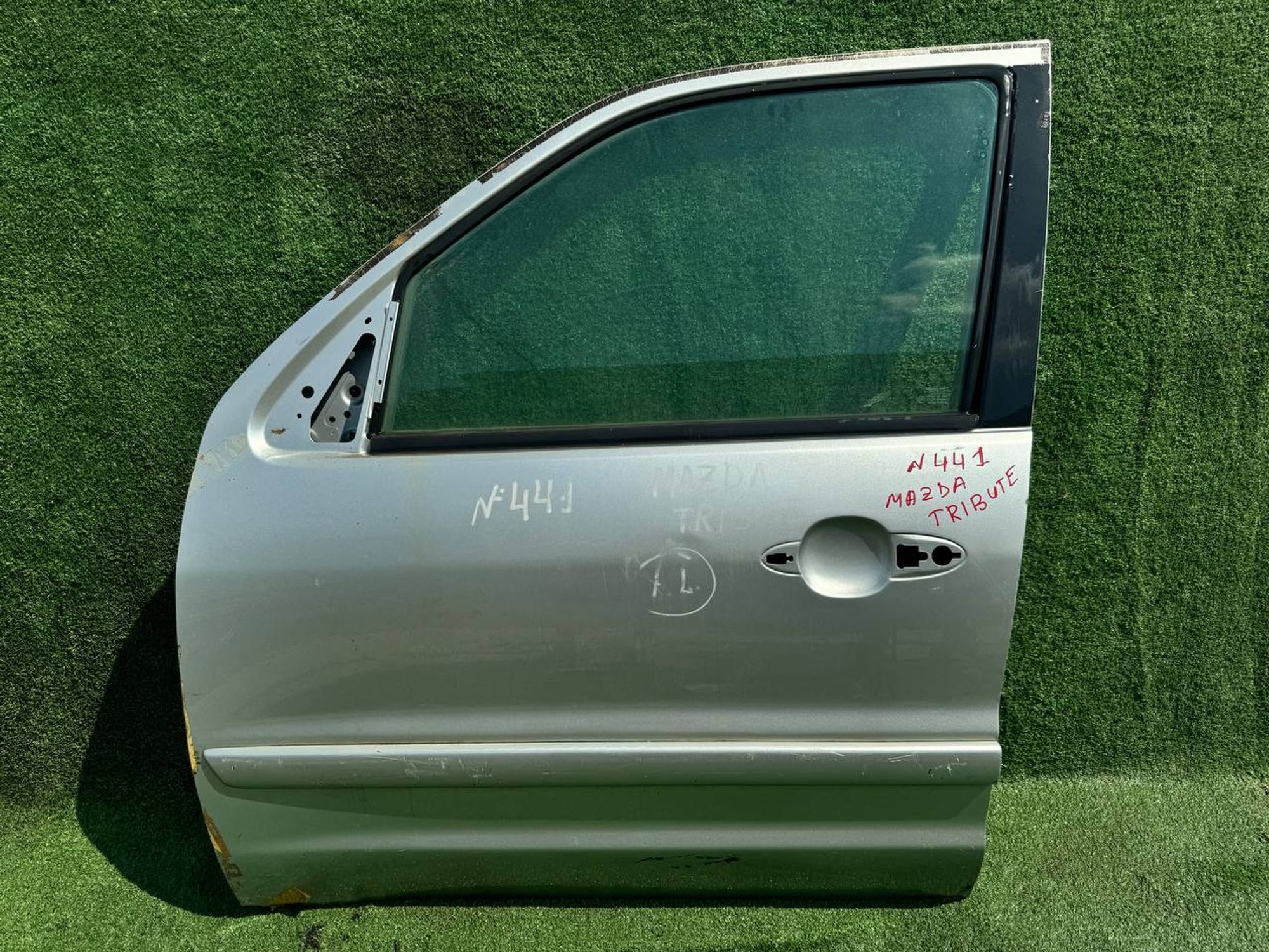 441 дверь на MAZDA TRIBUTE, 12500 рублей, Невинномысск