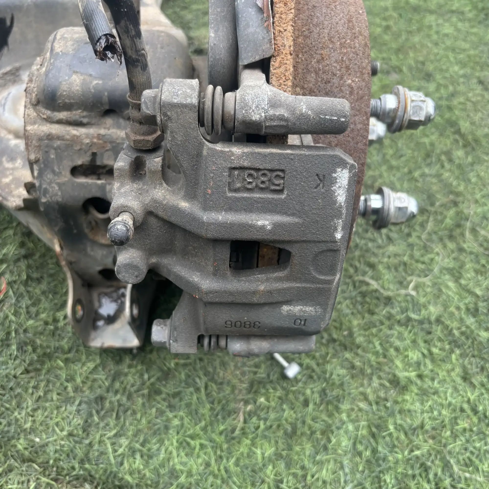 https://ycs.partsauto.market/partsauto-images/thmbs/userImages/772e461030aea93f4dbb6447c0f924d3/part/19857392-37ff-4e65-9f6f-600163c5a3c2_1777018374137.jpg
