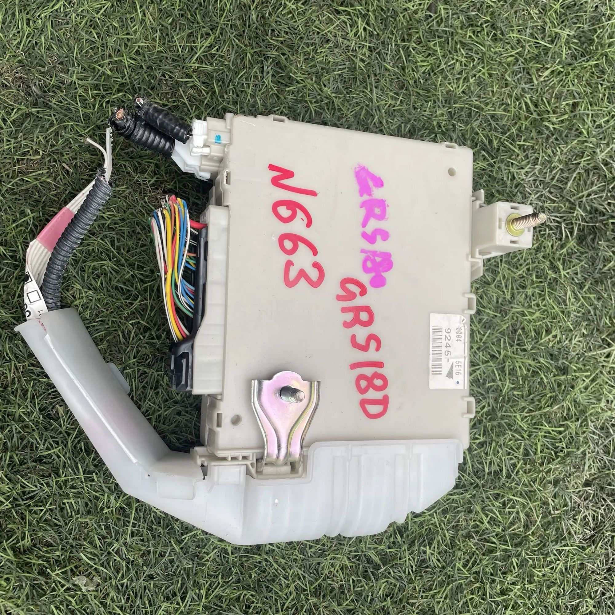 https://ycs.partsauto.market/partsauto-images/thmbs/userImages/772e461030aea93f4dbb6447c0f924d3/part/1a8f281c-5485-411b-a5a0-188d0f8945be_1779105632543.jpg