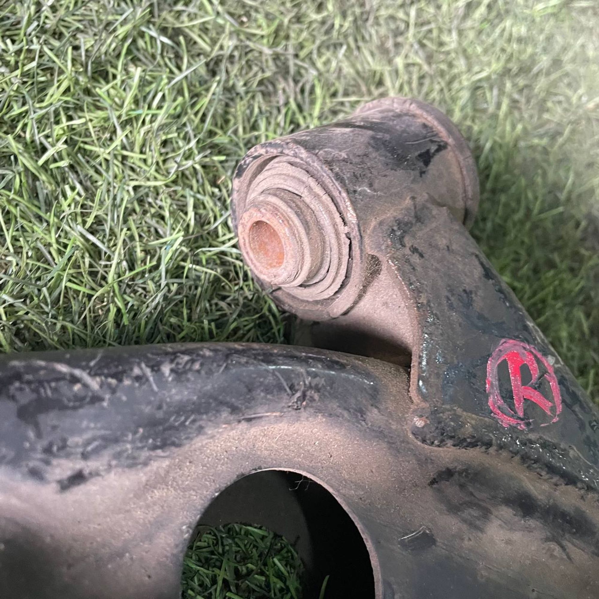 408 Рычаг передний правый нижний MAZDA MPV LW5W, 3500 рублей, Невинномысск