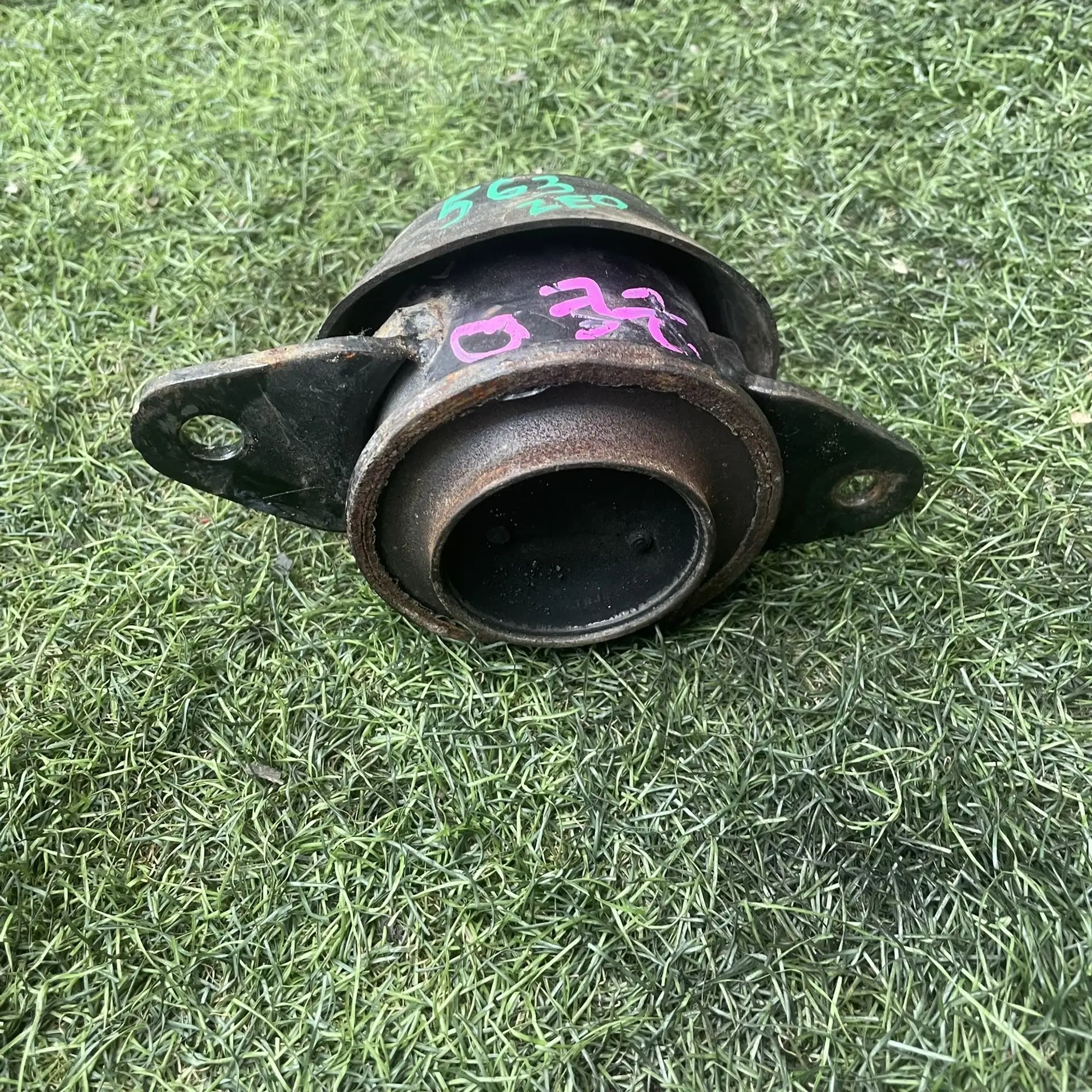 https://ycs.partsauto.market/partsauto-images/thmbs/userImages/772e461030aea93f4dbb6447c0f924d3/part/1b0a8ca0-8358-4fc4-814f-3358c2f79f3b_1776861889693.jpg