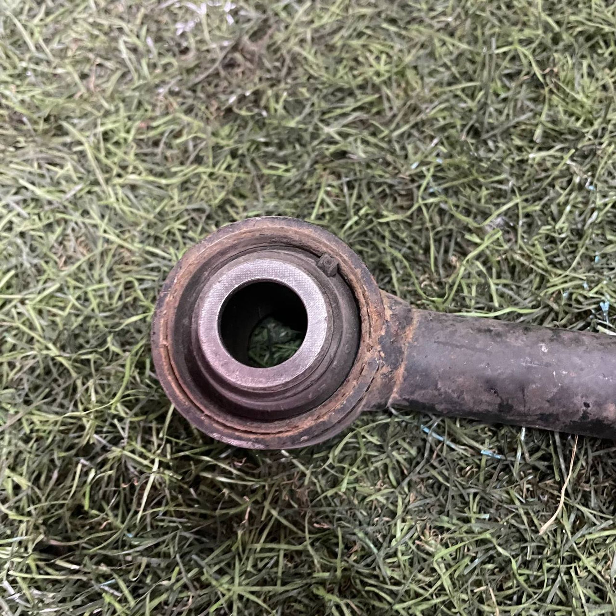 396 Рычаг задний поперечный нижний NISSAN TEANA J31 VQ23DE, 2000 рублей, Невинномысск