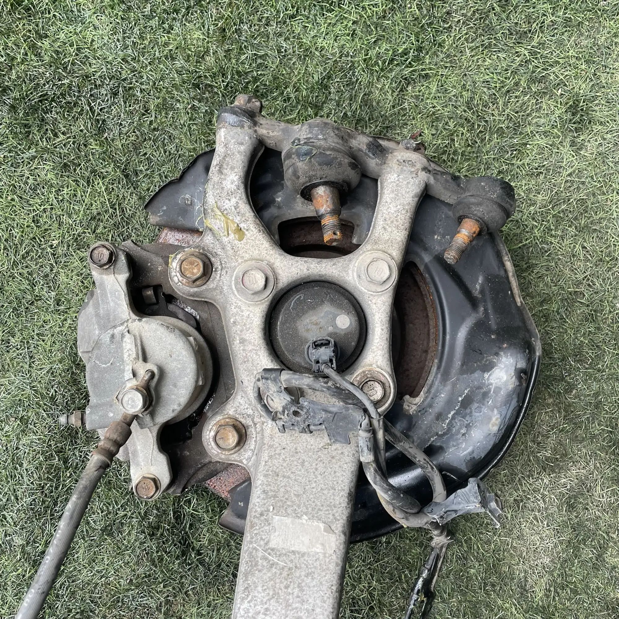 https://ycs.partsauto.market/partsauto-images/thmbs/userImages/772e461030aea93f4dbb6447c0f924d3/part/1b5b2bde-26f3-4bc1-925d-16dbf78e8292_1779258481315.jpg