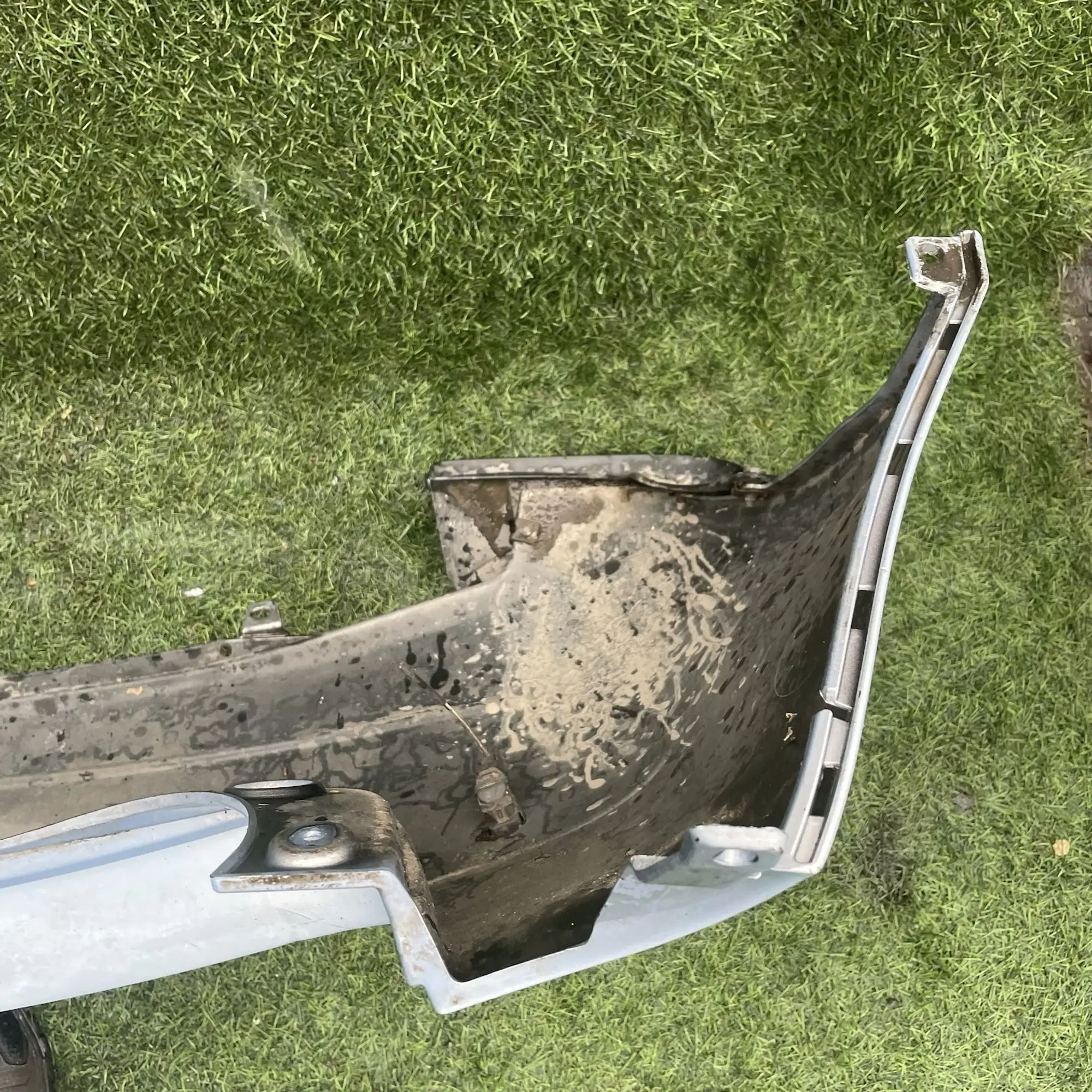 https://ycs.partsauto.market/partsauto-images/thmbs/userImages/772e461030aea93f4dbb6447c0f924d3/part/1be5dd99-d320-48e2-8061-a2d616a5b978_1778850186460.jpg
