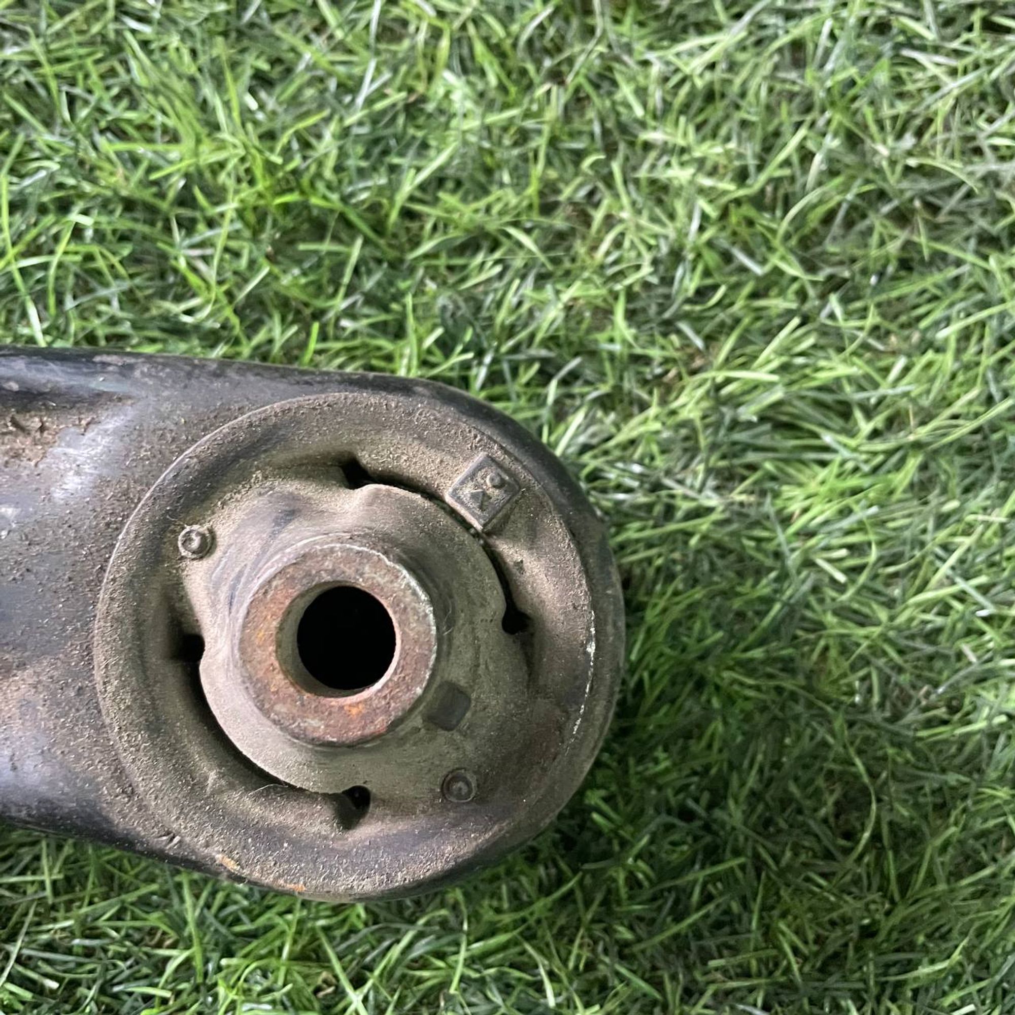 147 Рычаг передний левый нижний TOYOTA PORTE NNP10, 1 рублей, Невинномысск