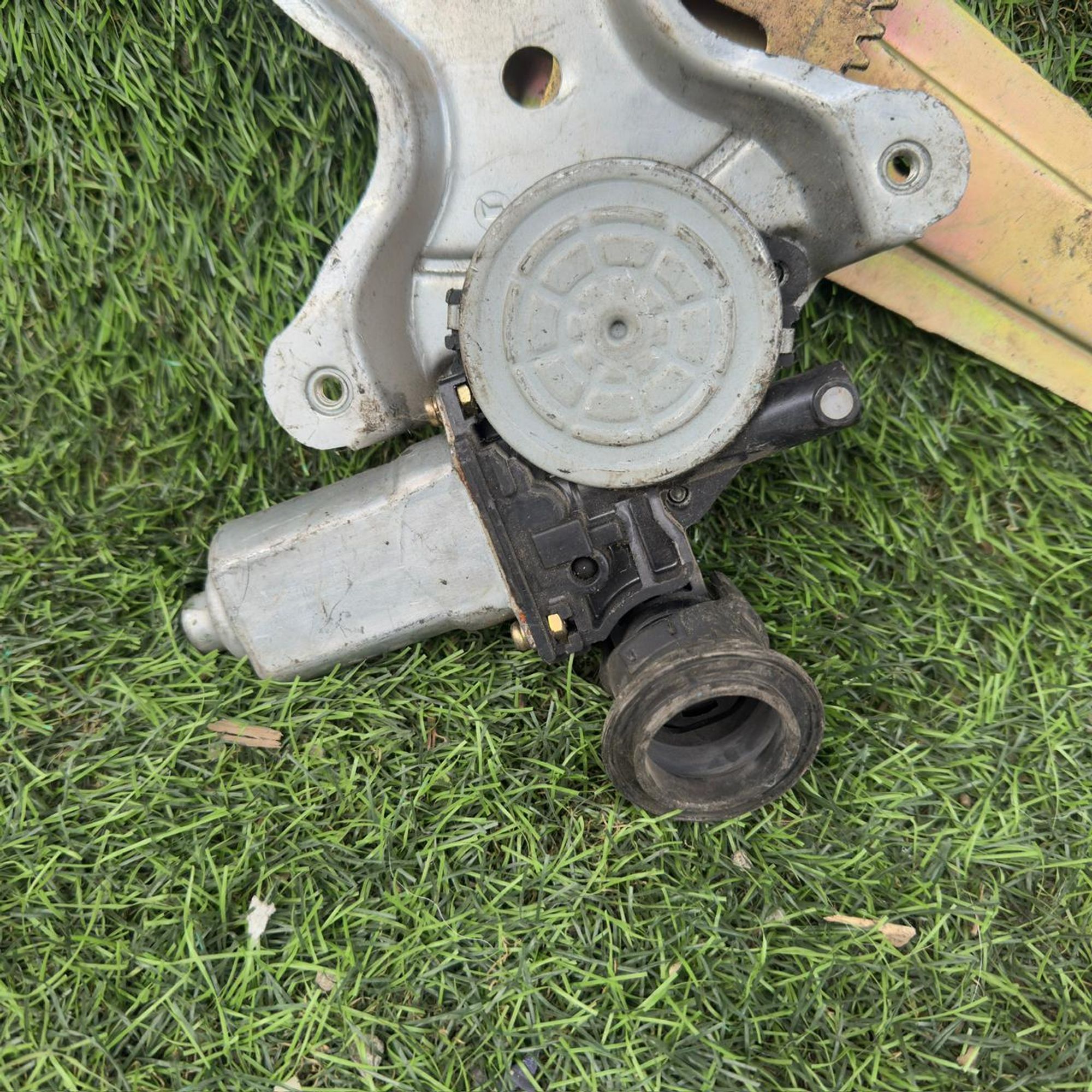 160 Стеклоподъемник задней правой двери TOYOTA MARK II GX110, 1 рублей, Невинномысск