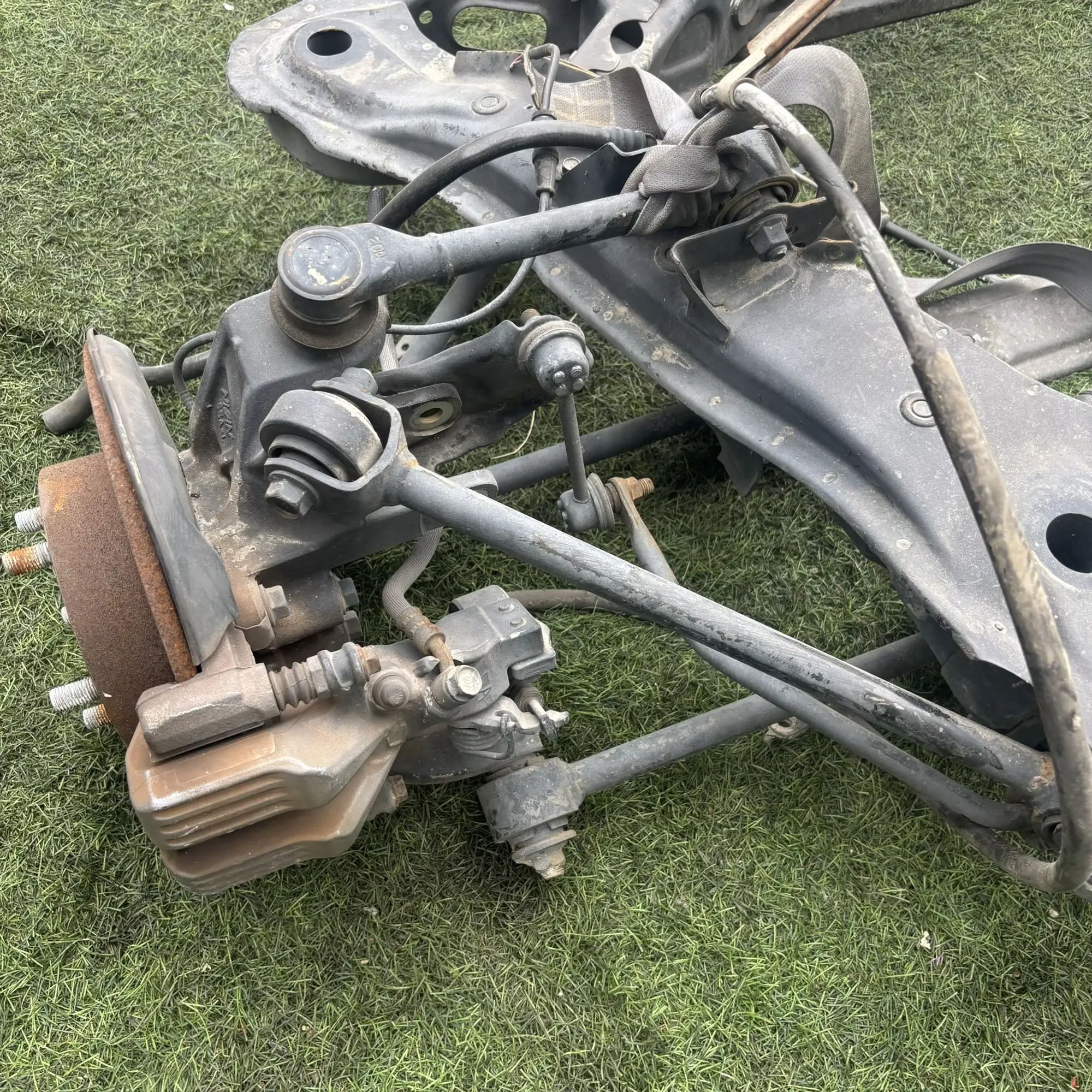 https://ycs.partsauto.market/partsauto-images/thmbs/userImages/772e461030aea93f4dbb6447c0f924d3/part/1ca65f8d-130a-4240-937f-5799c888ce5c_1777025197316.jpg