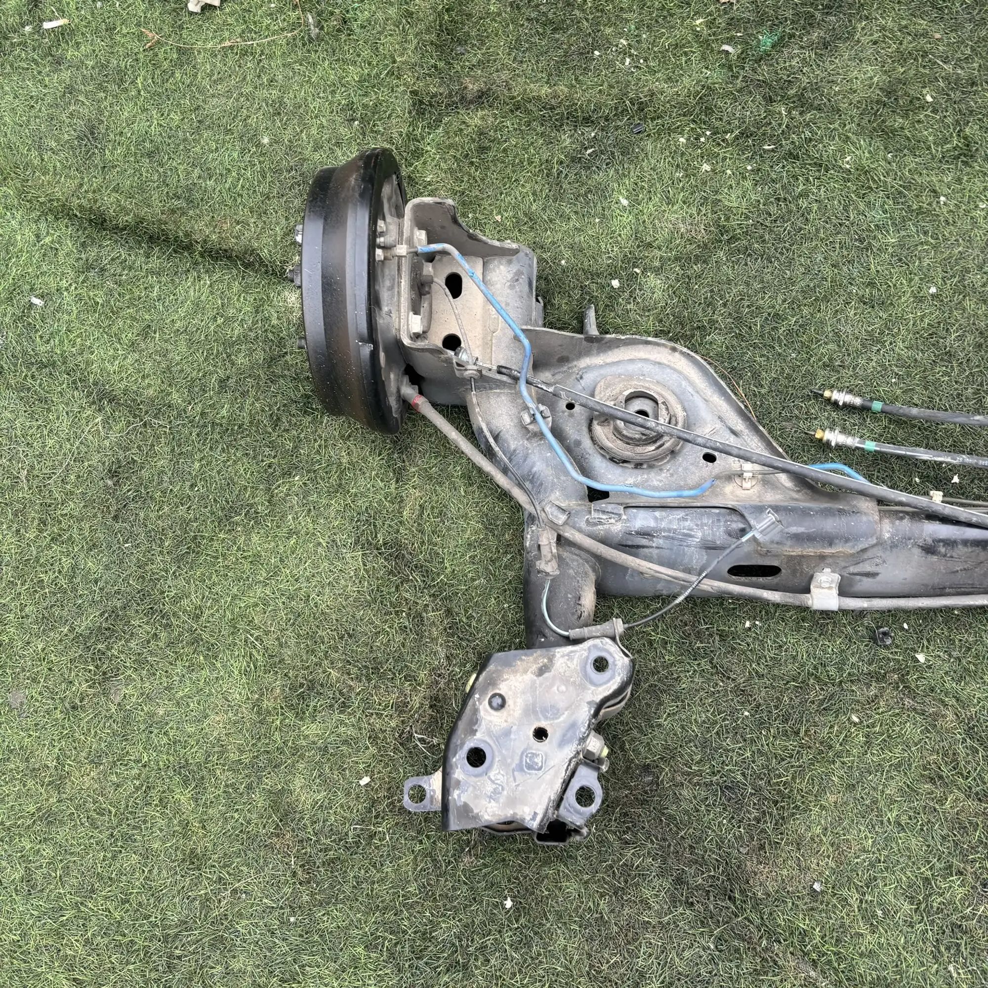 https://ycs.partsauto.market/partsauto-images/thmbs/userImages/772e461030aea93f4dbb6447c0f924d3/part/1ca808f7-4573-4427-974f-dea9f321b32f_1777029210423.jpg