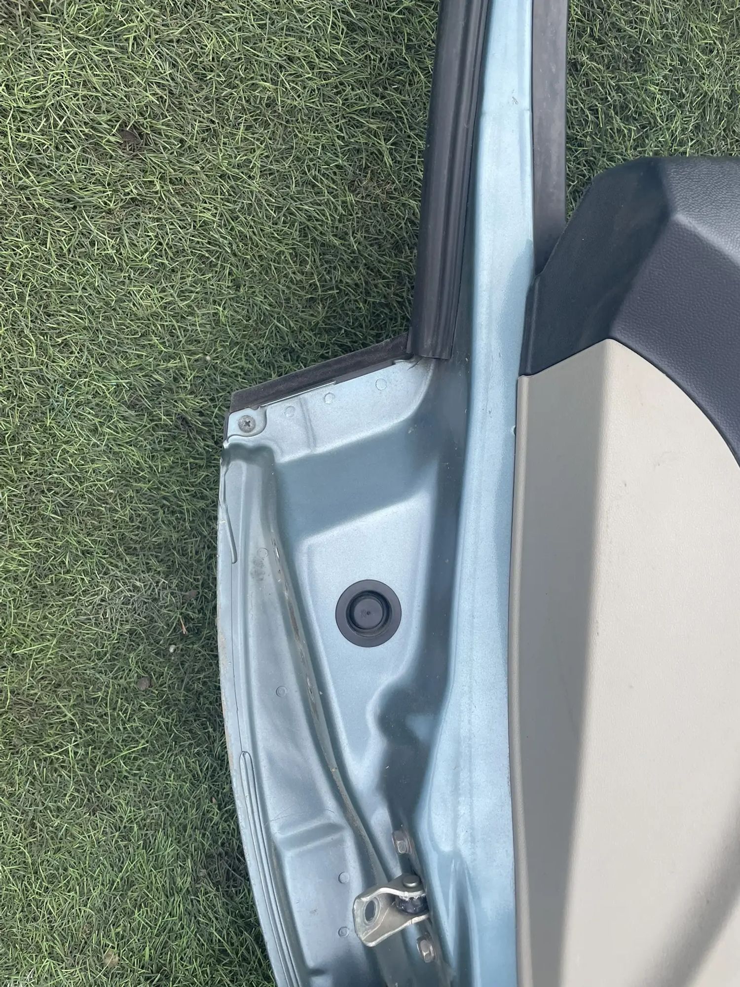 4032 Дверь передняя правая Mitsubishi Colt Z23W 4A91, 12000 рублей, Невинномысск