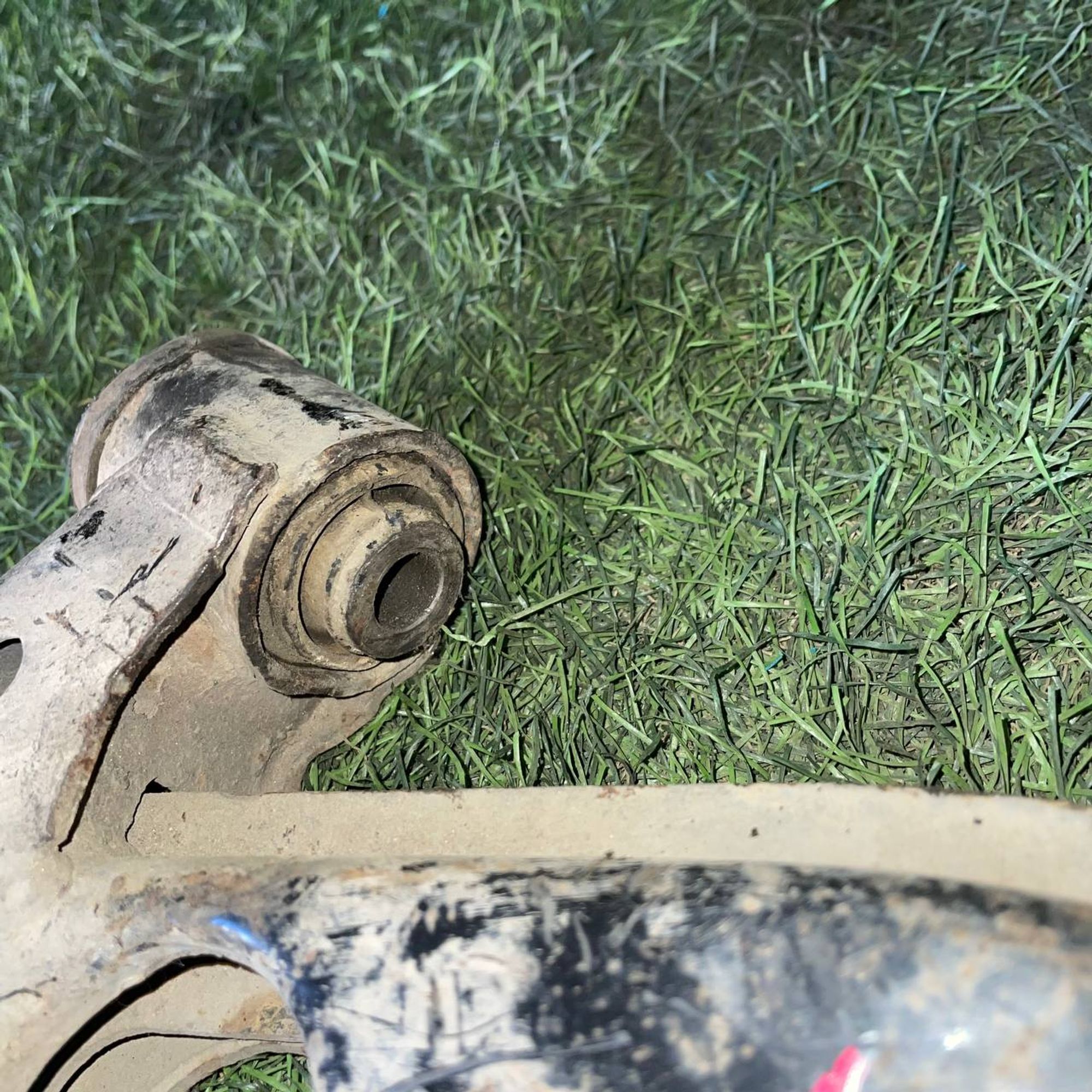 394 Рычаг передний левый нижний Mazda Xedos 6, 1 рублей, Невинномысск