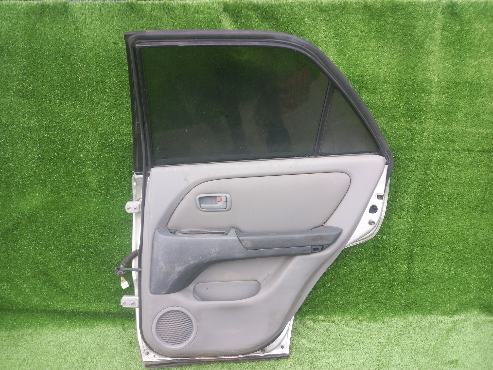 1000 дверь на LEXUS RX300L, 22500 рублей, Невинномысск