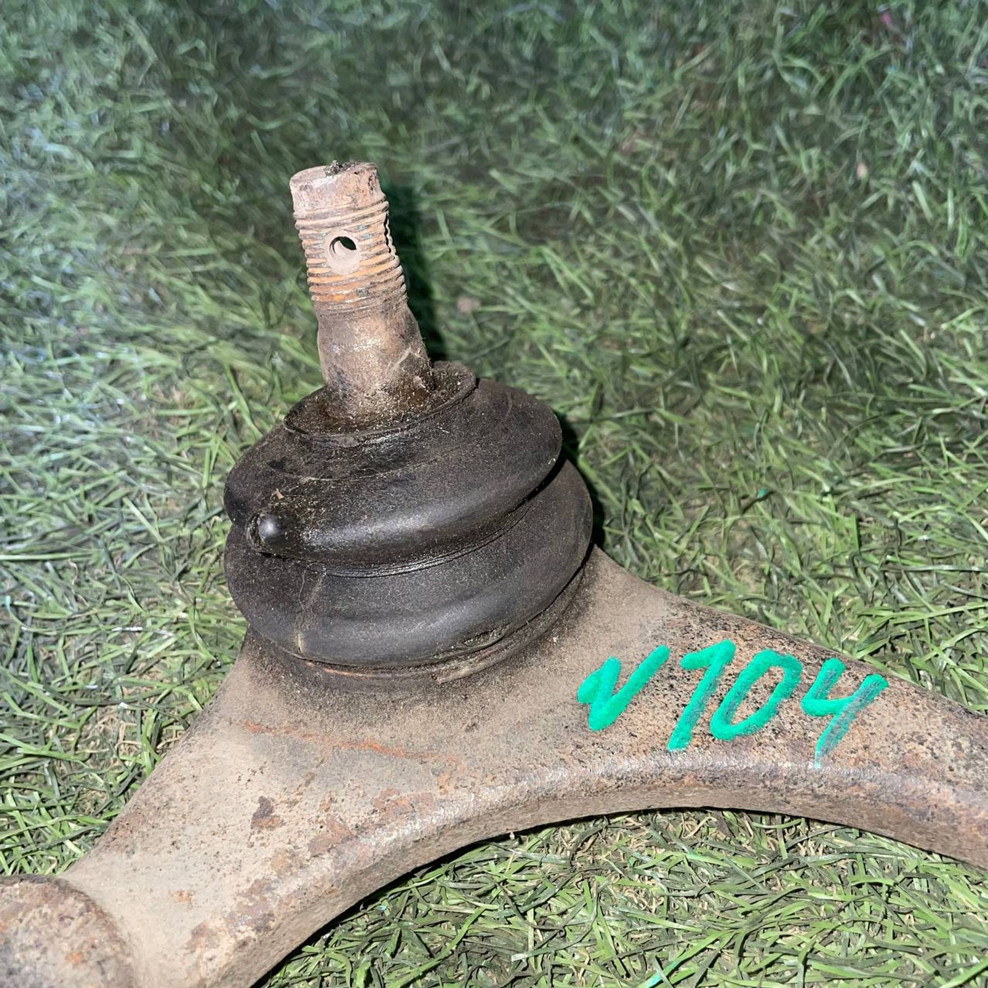 104 Рычаг передний правый верхний TOYOTA TOWN ACE CR30, 1 рублей, Невинномысск