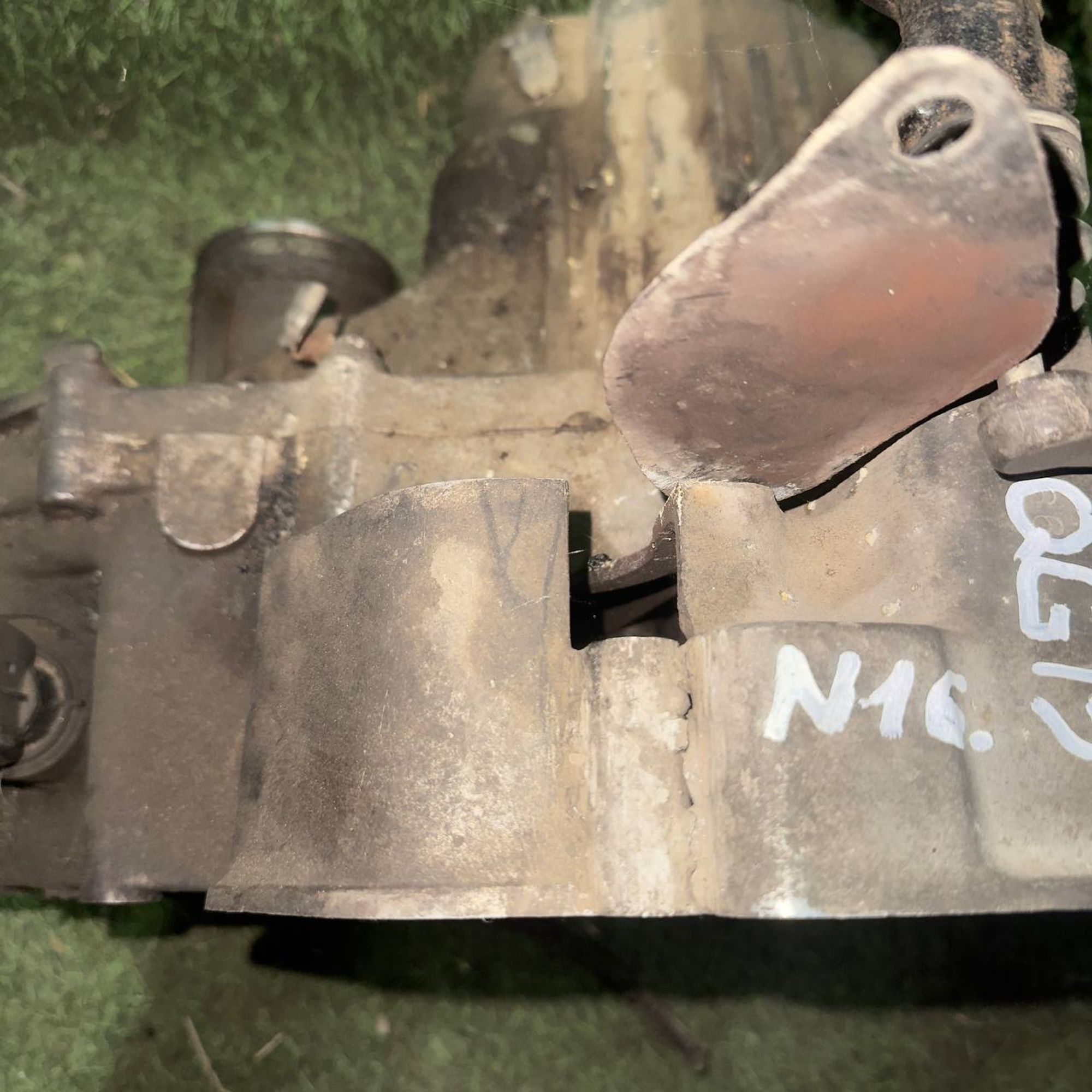 https://ycs.partsauto.market/partsauto-images/thmbs/userImages/772e461030aea93f4dbb6447c0f924d3/part/1da3425b-834d-4453-b20c-d3f75ad93832_1752569650123.jpg