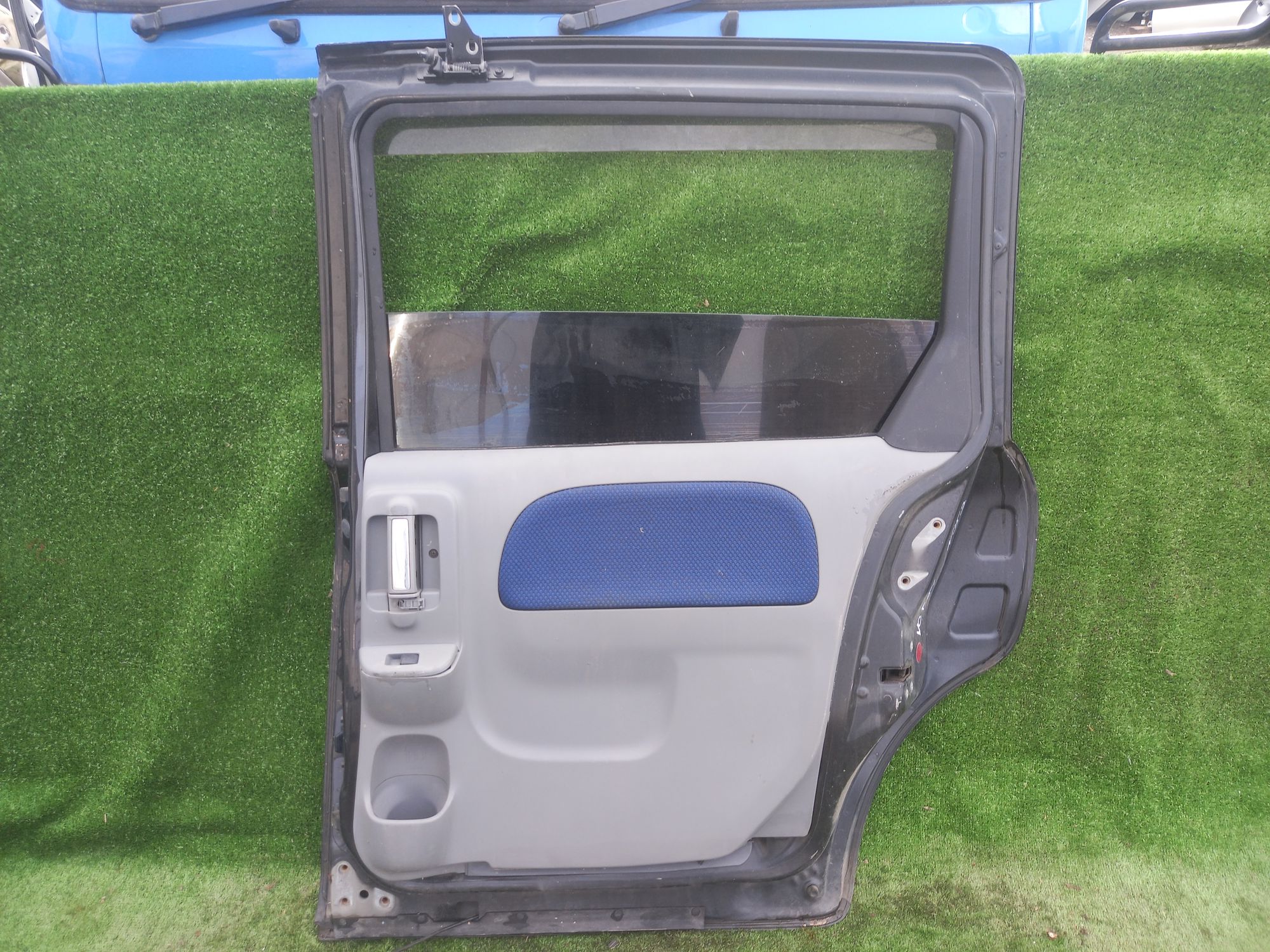 52 дверь на TOYOTA SIENTA NCP81, 15500 рублей, Невинномысск