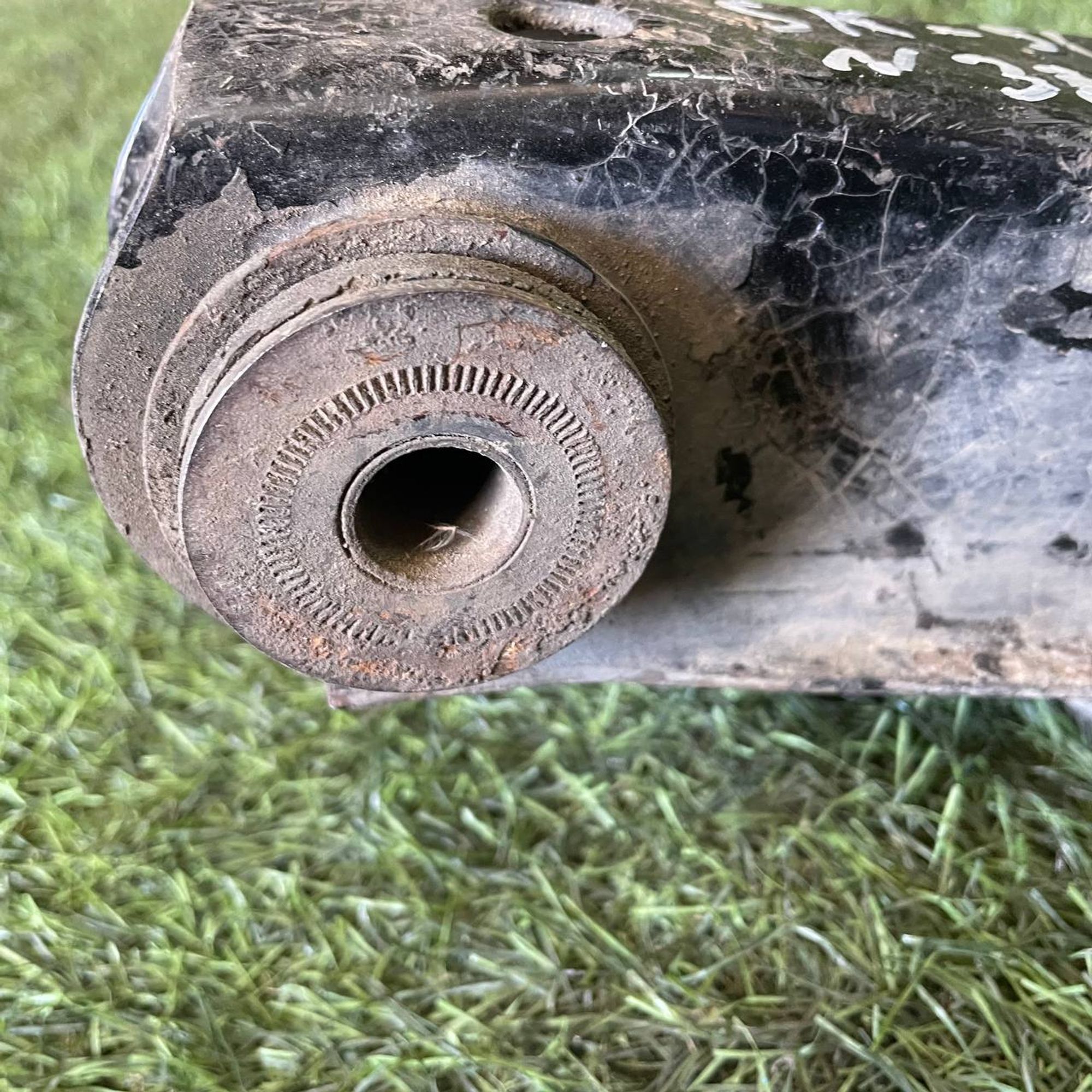 38 Рычаг передний левый нижний Mazda Bongo SSF8, 2000 рублей, Невинномысск