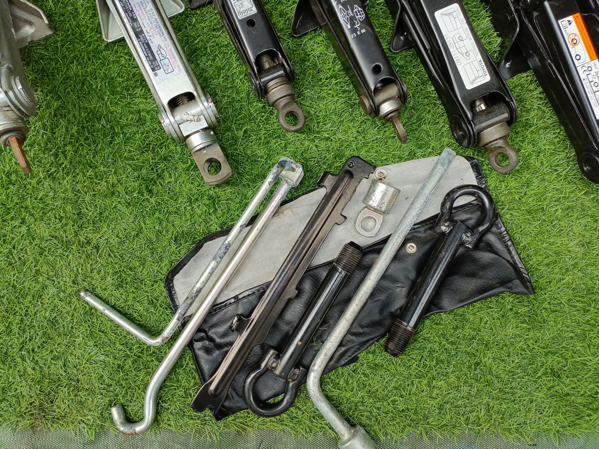 Домкрат Оригинал Япония Toyota Nissan Honda BMW Mercedes Audi, 2500 рублей, Невинномысск