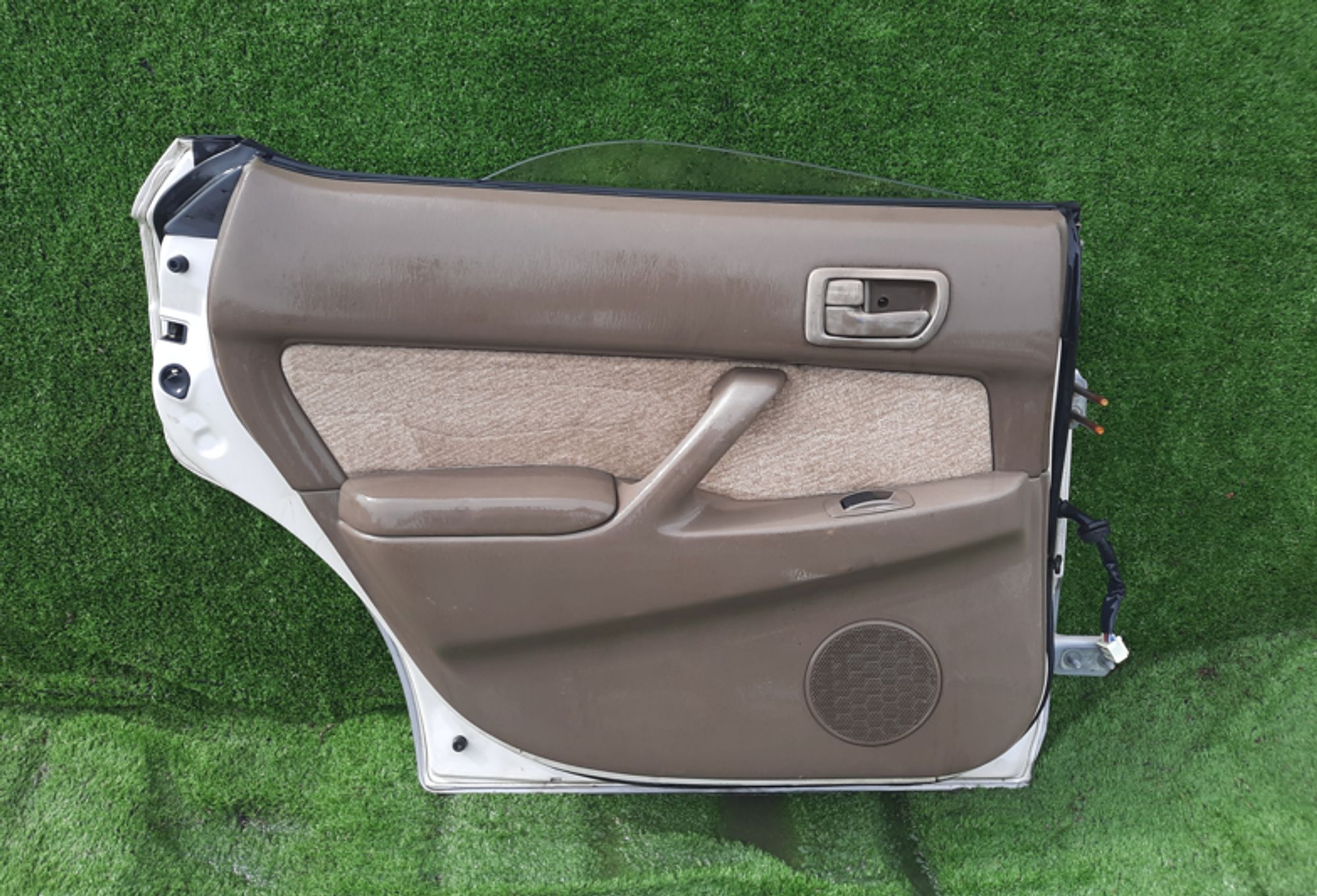 1999 дверь на TOYOTA VISTA SV40, 5500 рублей, Невинномысск