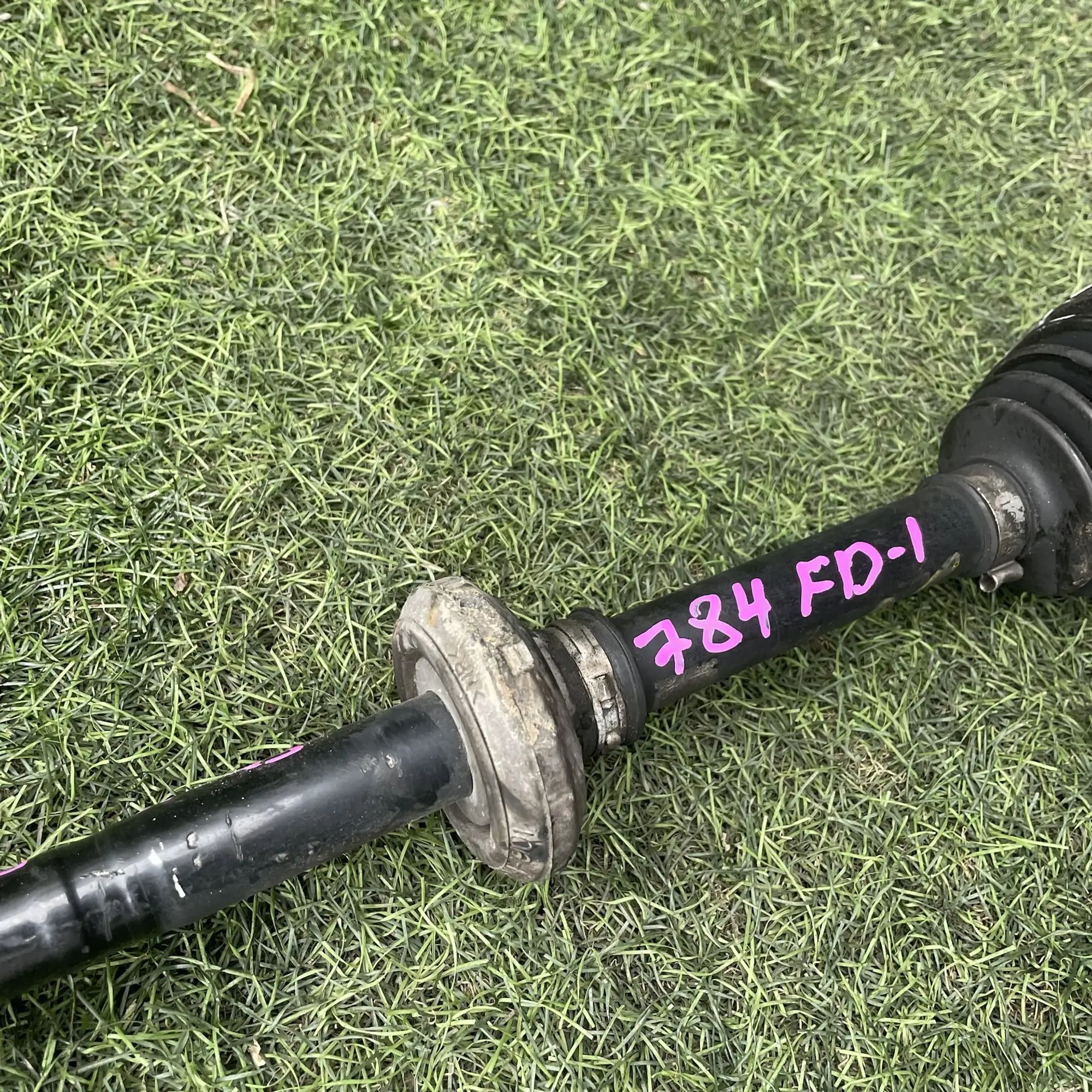 https://ycs.partsauto.market/partsauto-images/thmbs/userImages/772e461030aea93f4dbb6447c0f924d3/part/1ee790ca-76e3-4924-8f23-ca9c6eaccd38_1779196747013.jpg