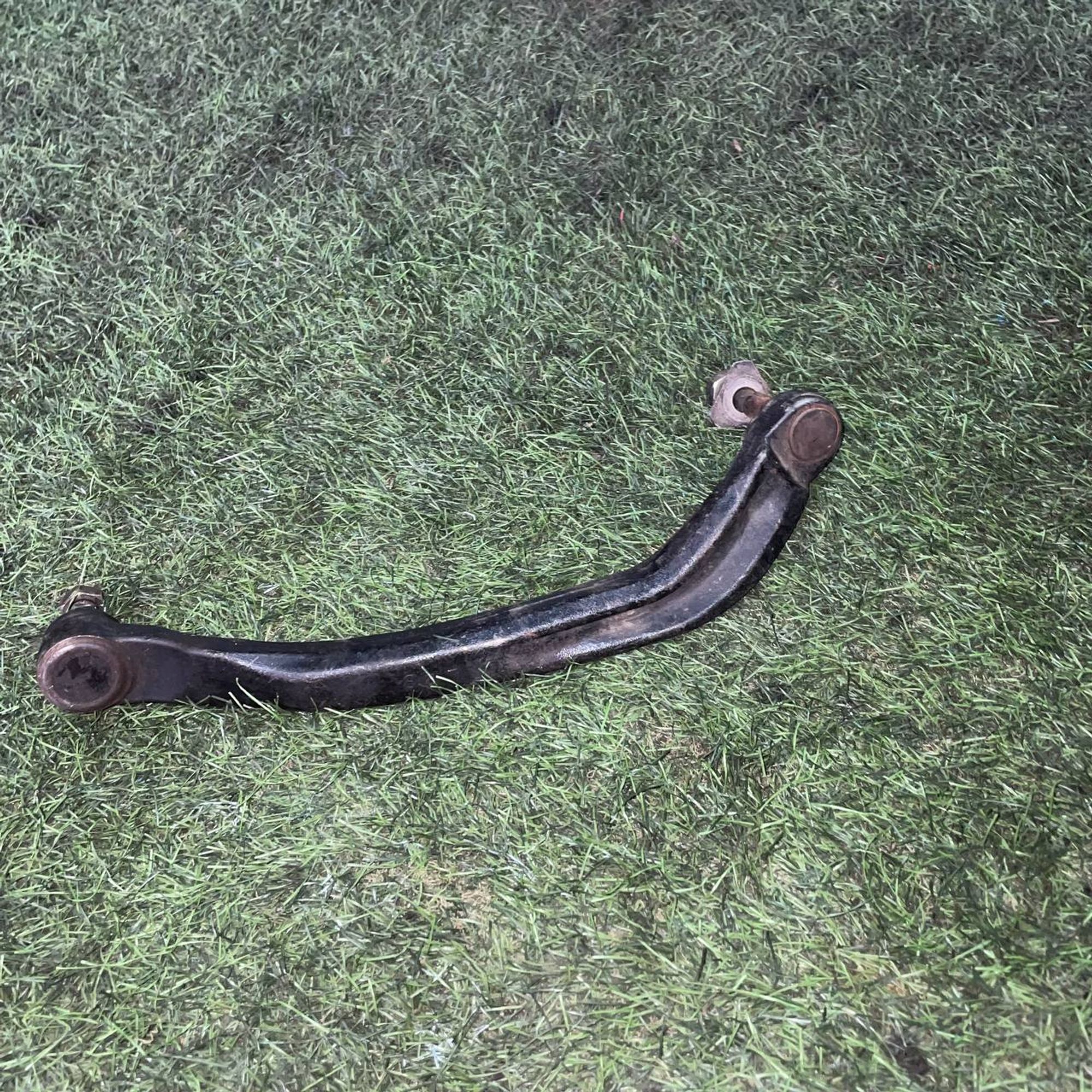 169 Рычаг передний левый нижний NISSAN PRIMERA P12, 2500 рублей, Невинномысск