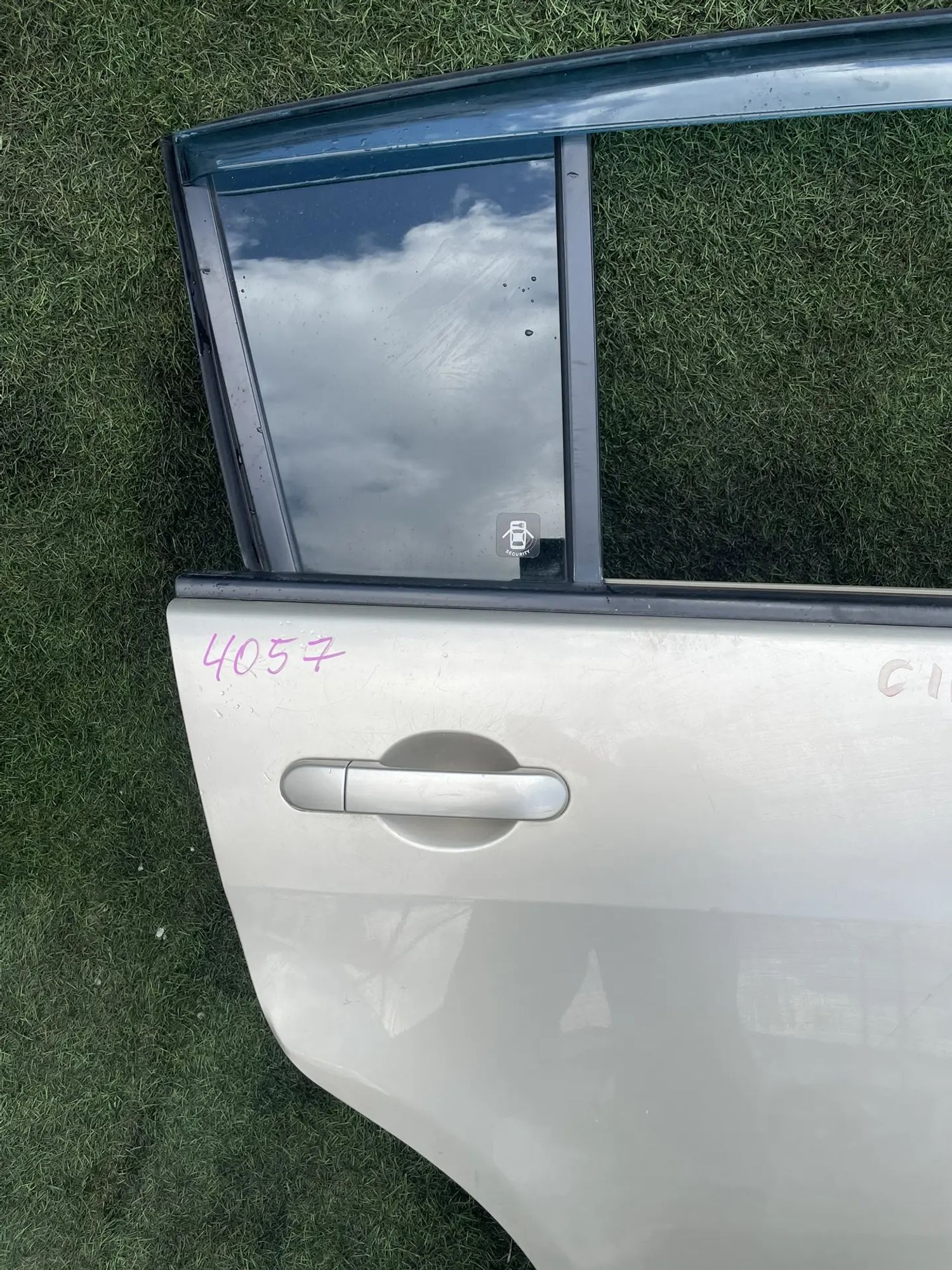 4057 Дверь задняя правая Nissan Tiida C11 Хетчбек, 11000 рублей, Невинномысск
