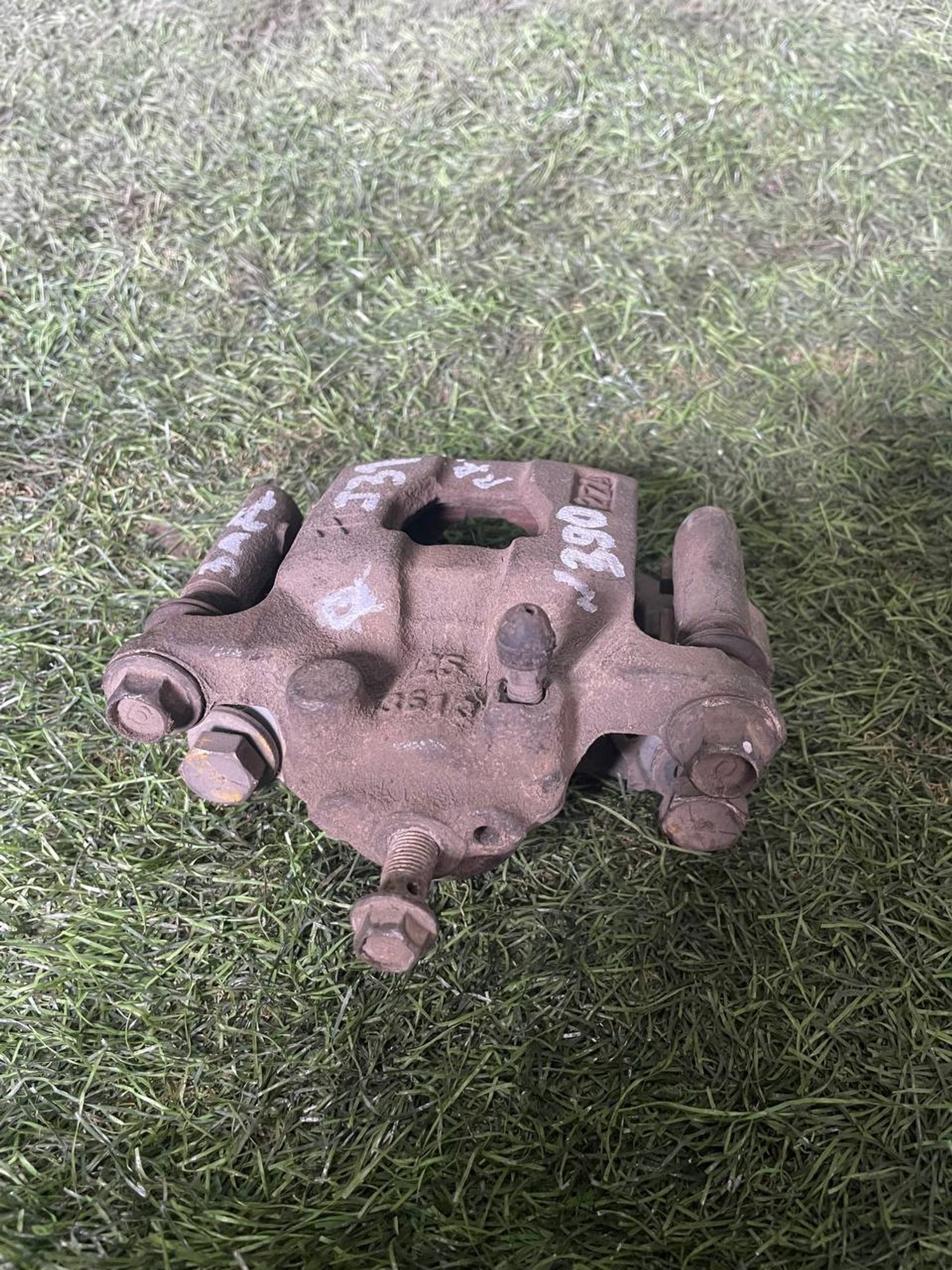 390 Суппорт тормозной задний правый NISSAN TEANA J31, 3000 рублей, Невинномысск