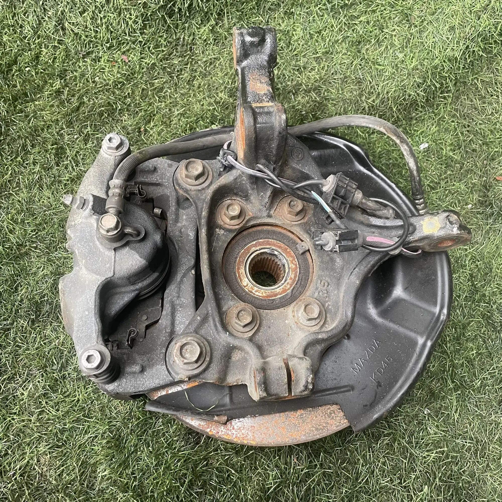 1384 Ступица передняя правая Mazda Axela BMLFS 1.5, 10500 рублей, Невинномысск