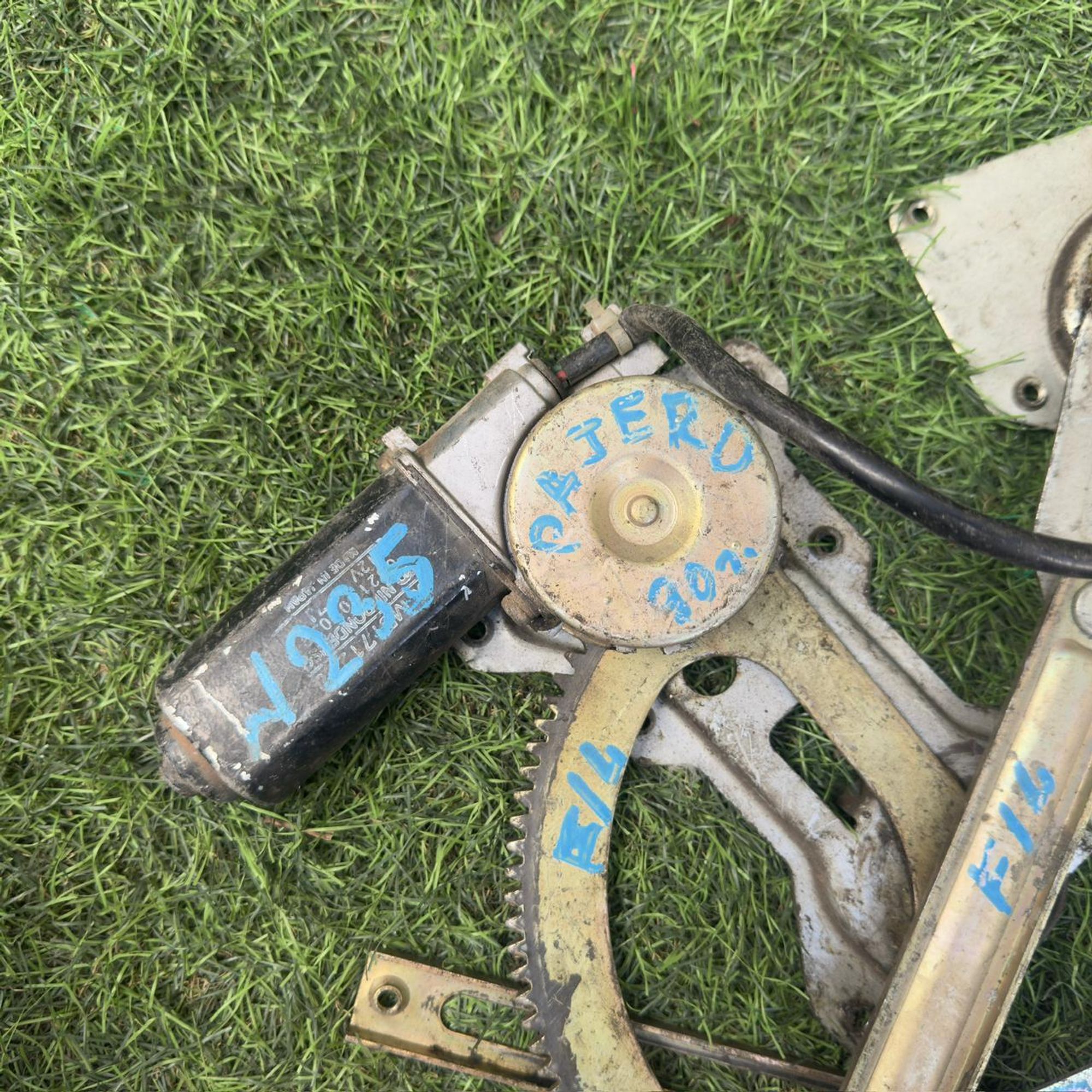 235 Стеклоподъемник передней левой двери MITSUBISHI PAJERO, 1 рублей, Невинномысск