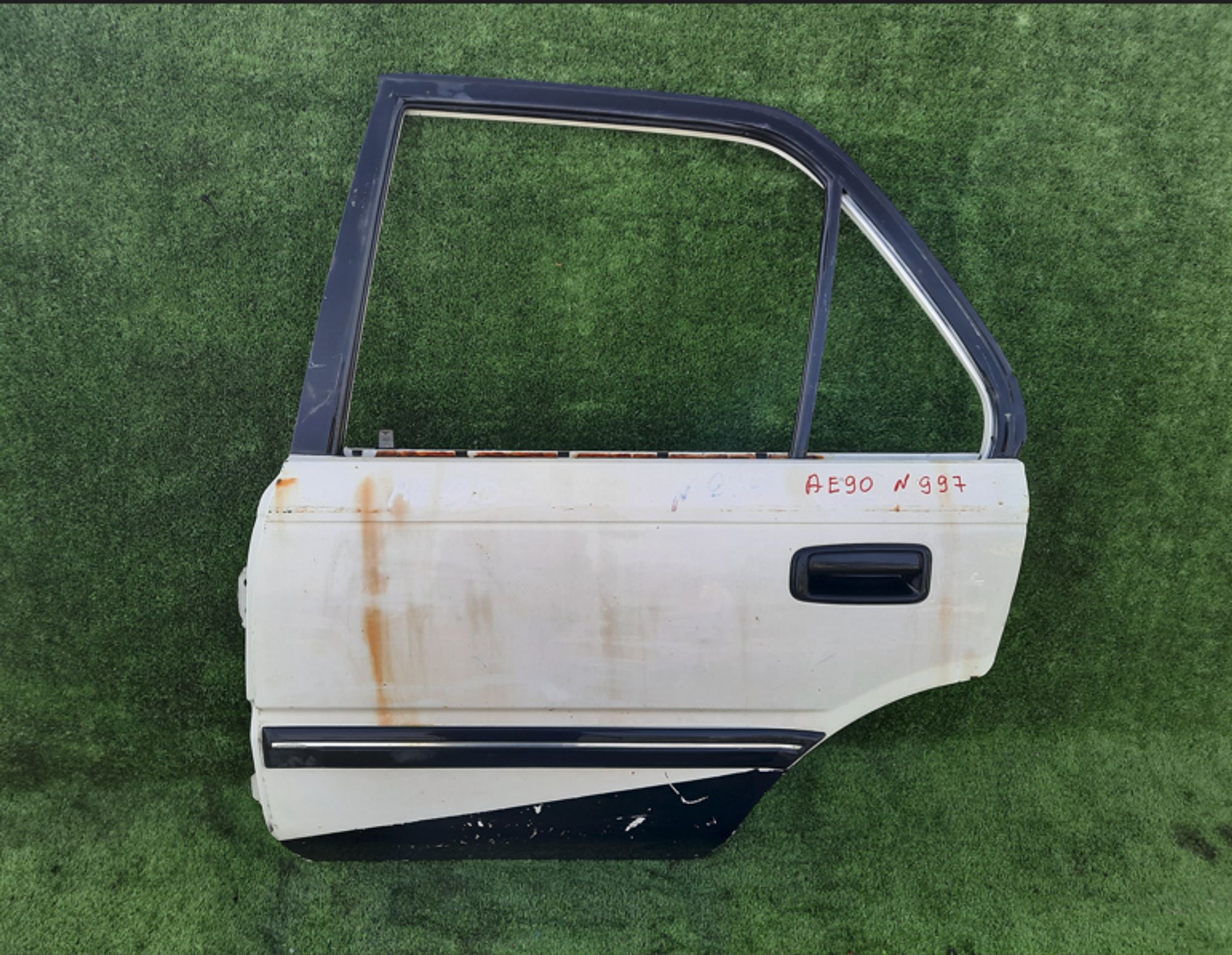 977 дверь на TOYOTA COROLLA AE90, 4500 рублей, Невинномысск