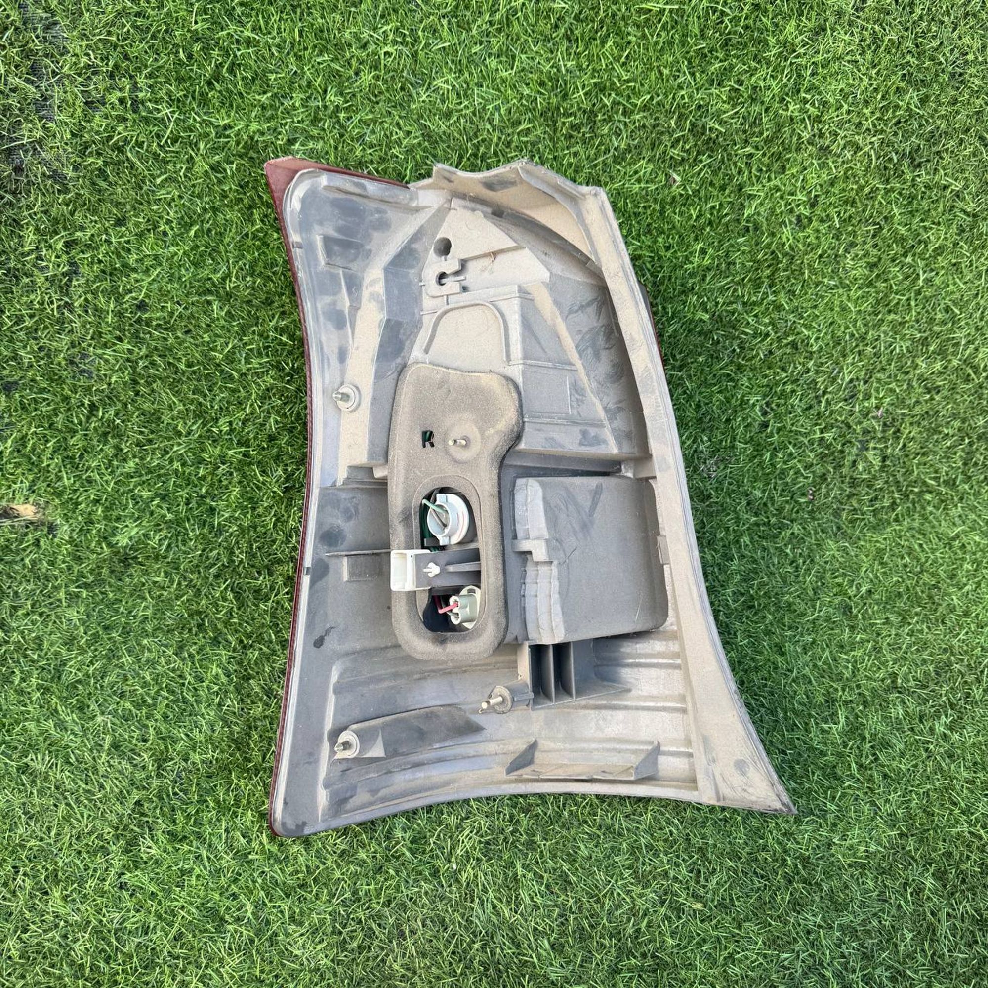 977 Фонарь задний правый TOYOTA WISH ZNE10, 4500 рублей, Невинномысск