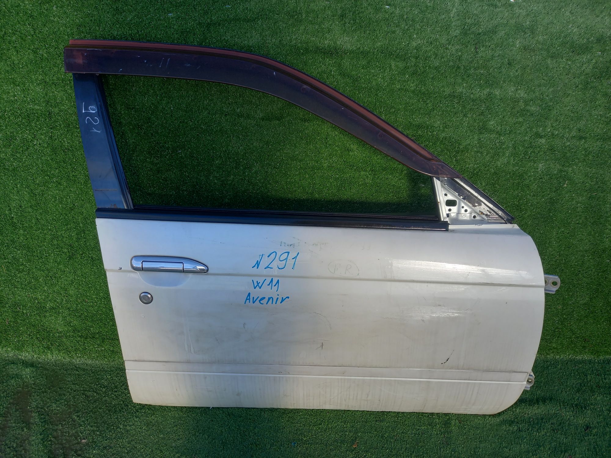 291 дверь F/R на NISSAN AVENIR W11, 9500 рублей, Невинномысск