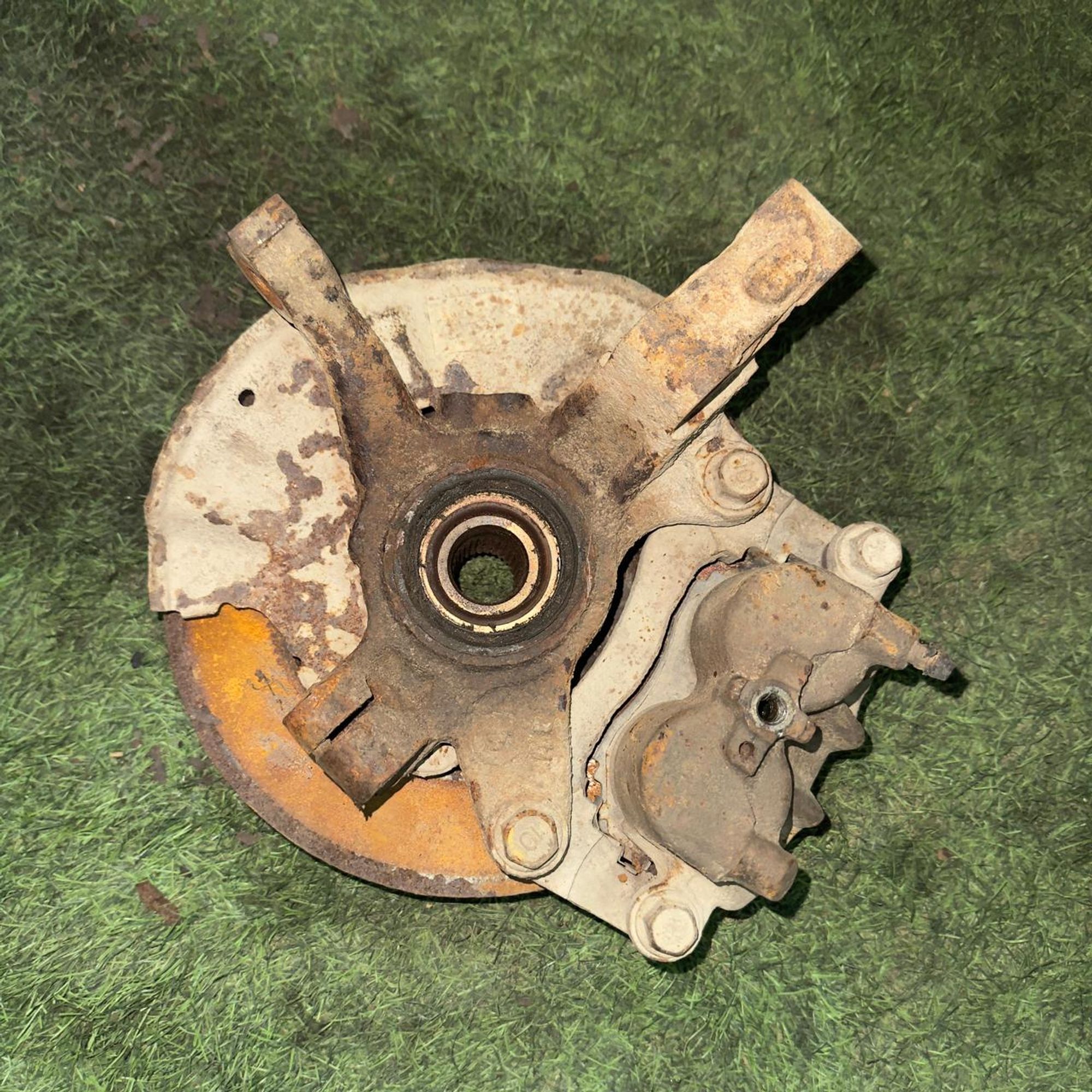 905 Ступица передняя левая MAZDA MPV LWEW, 6500 рублей, Невинномысск