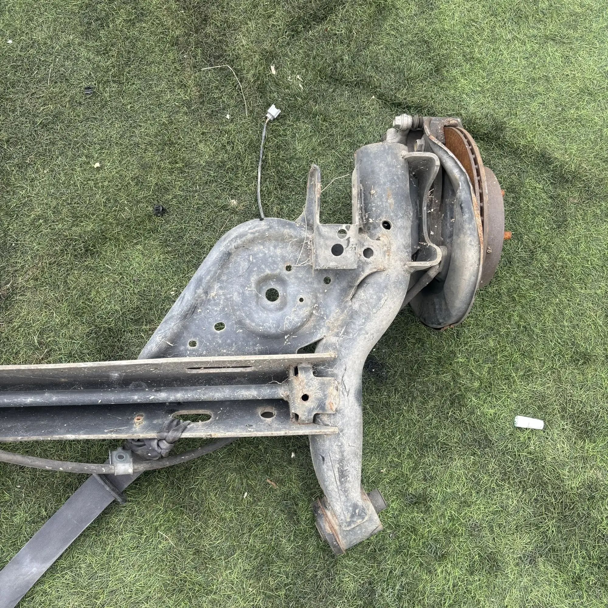 https://ycs.partsauto.market/partsauto-images/thmbs/userImages/772e461030aea93f4dbb6447c0f924d3/part/20586f02-69d3-4d80-87ba-484602bced15_1777026204653.jpg