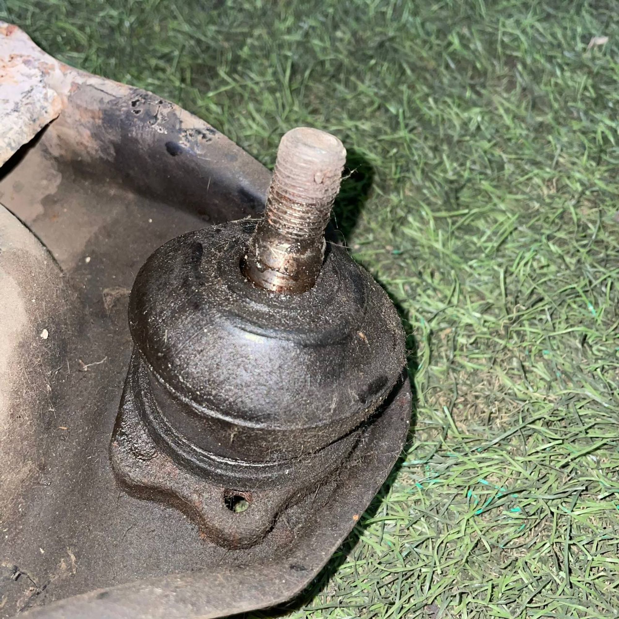 163 Рычаг передний правый нижний NISSAN TERRANO D21, 1 рублей, Невинномысск