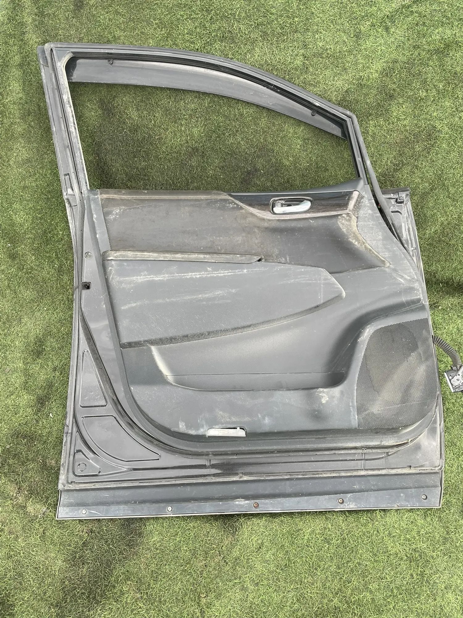 4104 Дверь передняя левая Nissan Elgrand TE52, 16500 рублей, Невинномысск