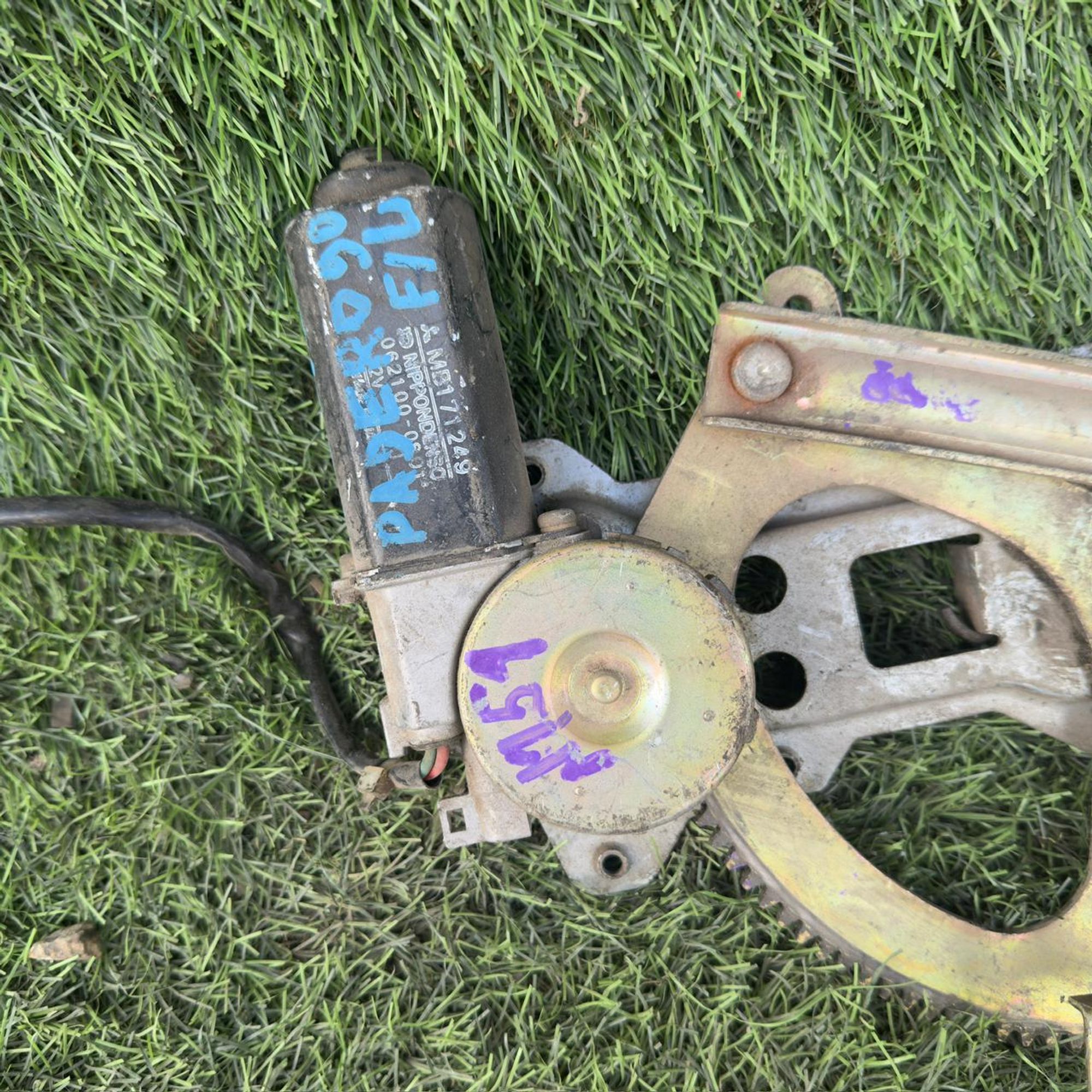 151 Стеклоподъемник передней левой двери MITSUBISHI PAJERO, 1 рублей, Невинномысск