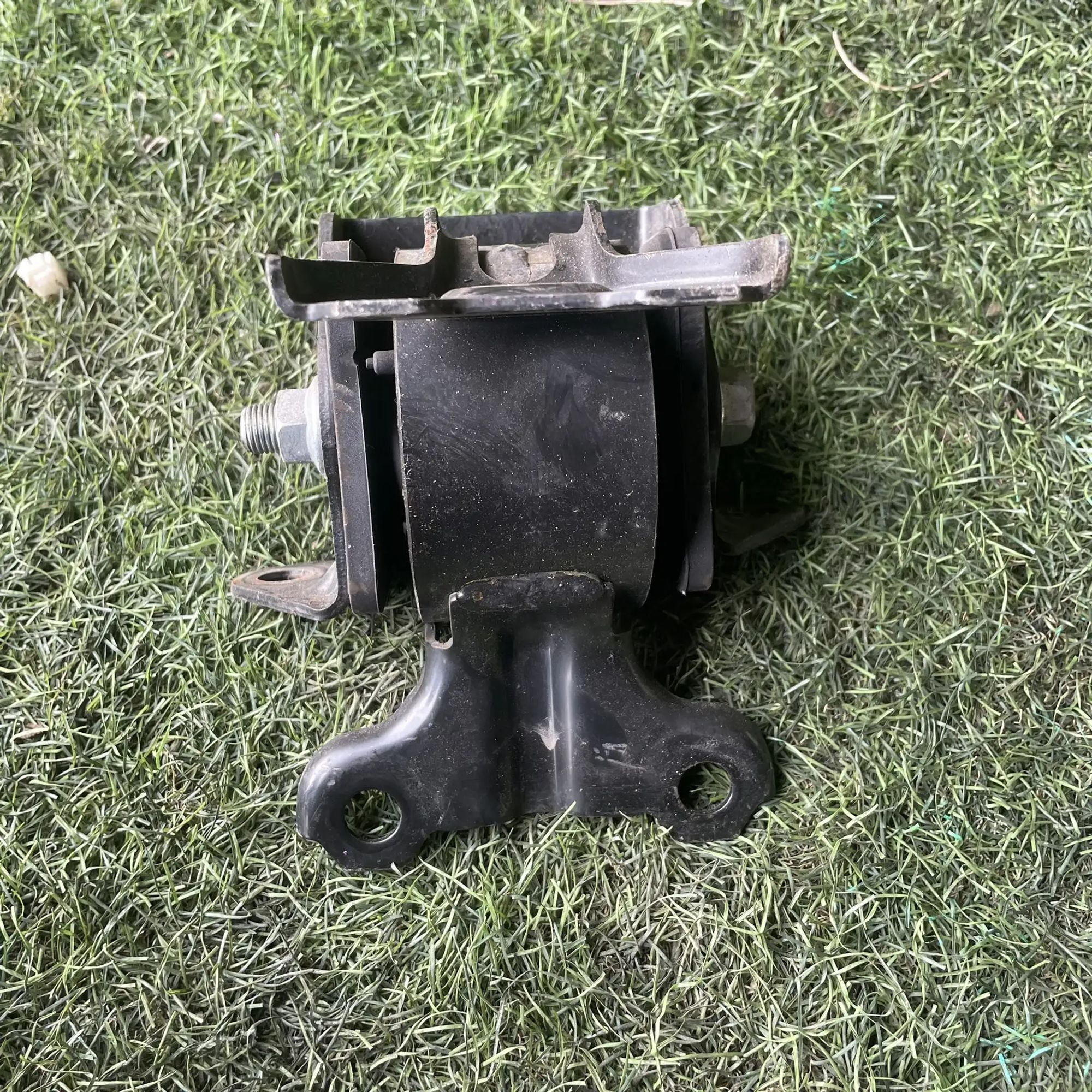 https://ycs.partsauto.market/partsauto-images/thmbs/userImages/772e461030aea93f4dbb6447c0f924d3/part/217e1d8e-f3f6-4537-b106-48770106b1fe_1776935815969.jpg